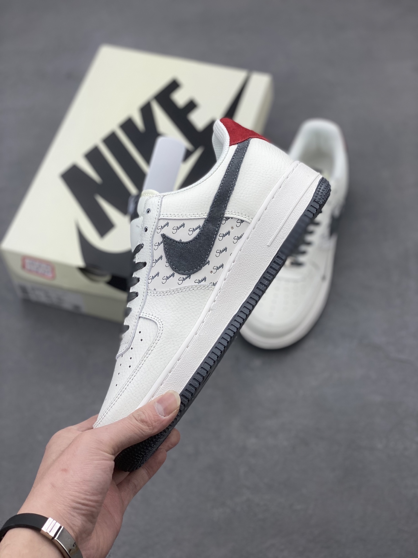 Nike Air Force 1 '07 Low Stussy Collab Sneakers - Limited Edition 4 i1740500024589 328 0 2