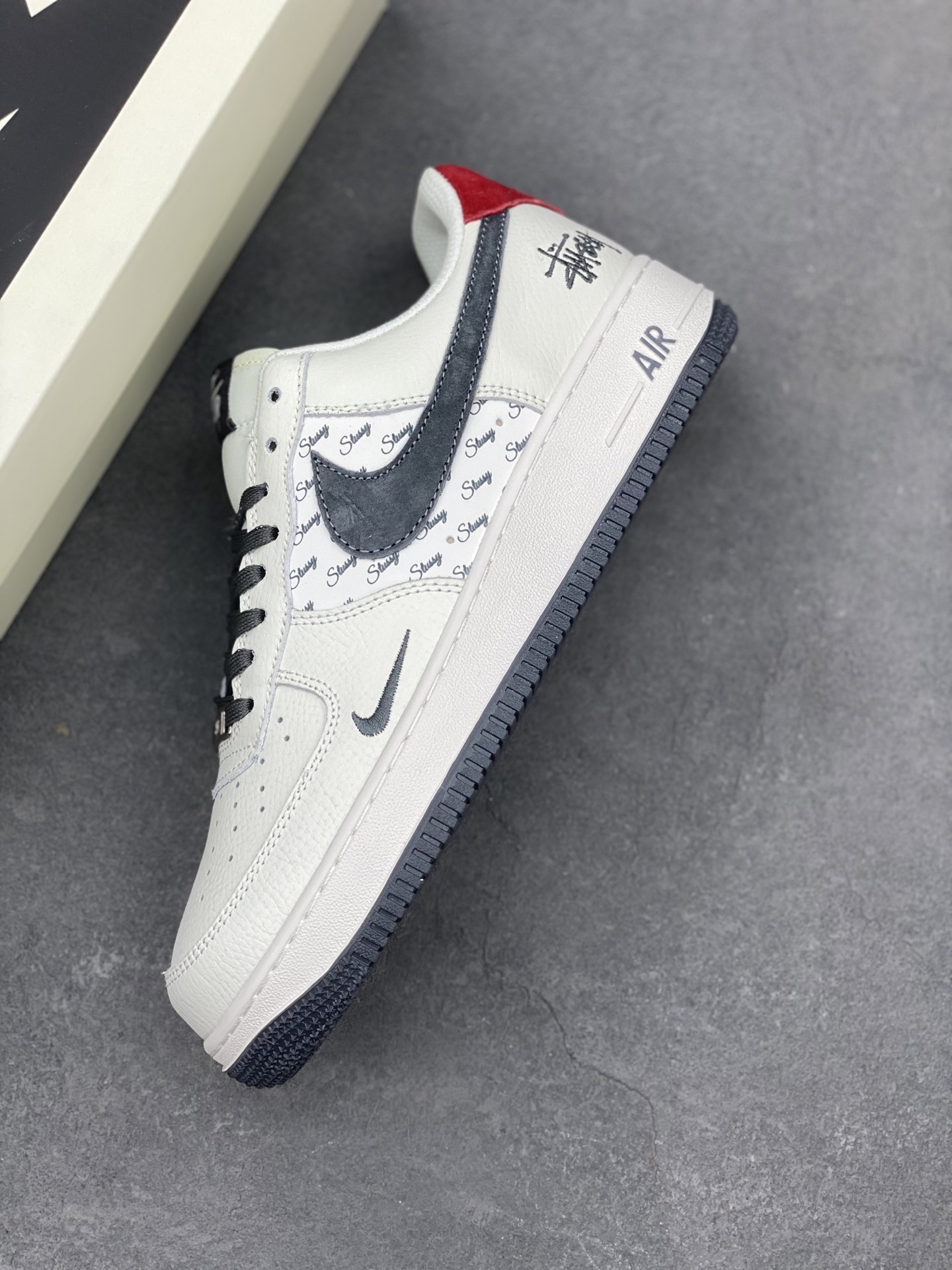 Nike Air Force 1 '07 Low Stussy Collab Sneakers - Limited Edition 8 i1740500027710 980 0 6