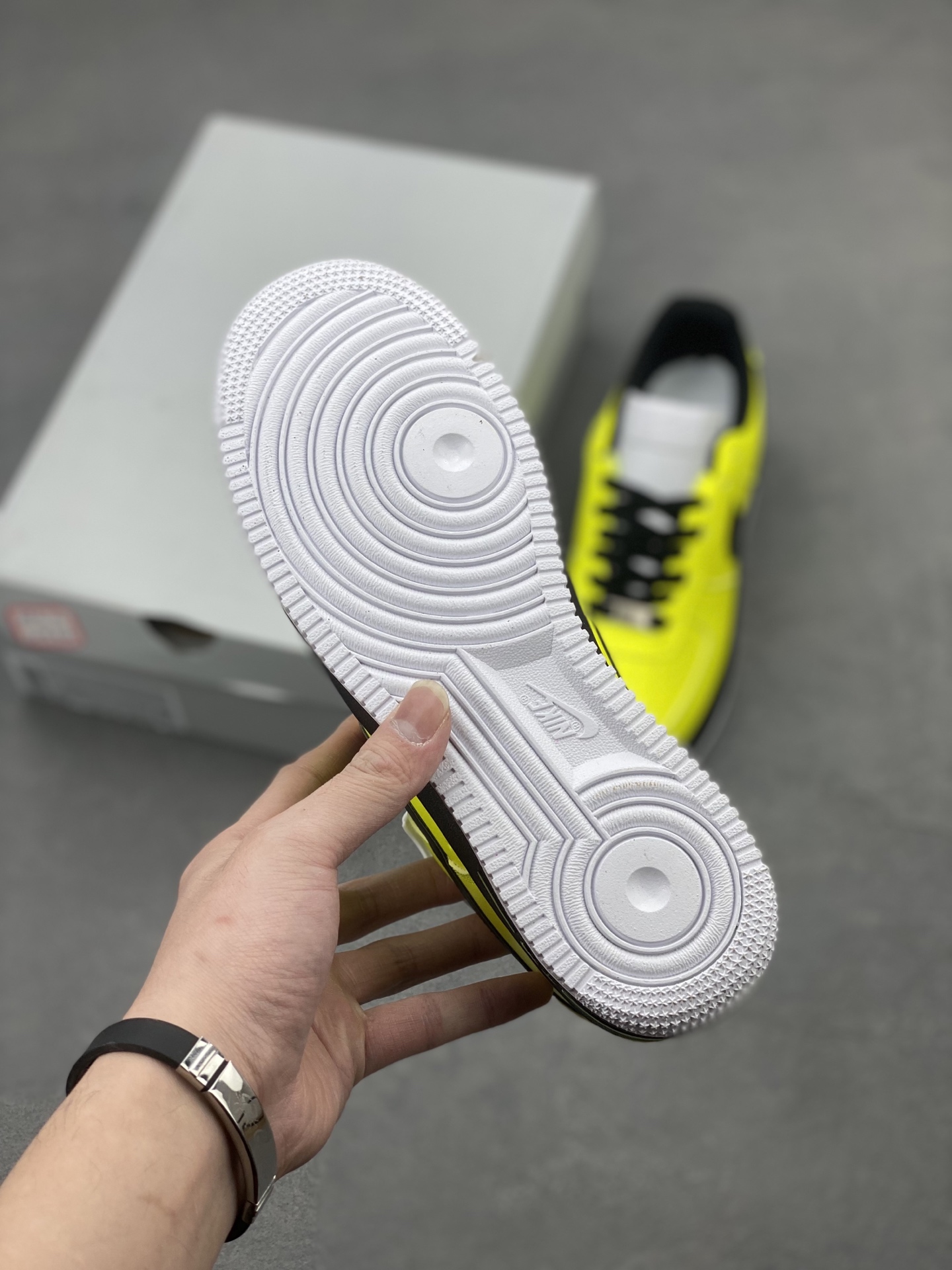 Nike Air Force 1 '07 Yellow Strike/Black Men's Sneakers CW2288-111 7 i1740500073405 7215 0 5