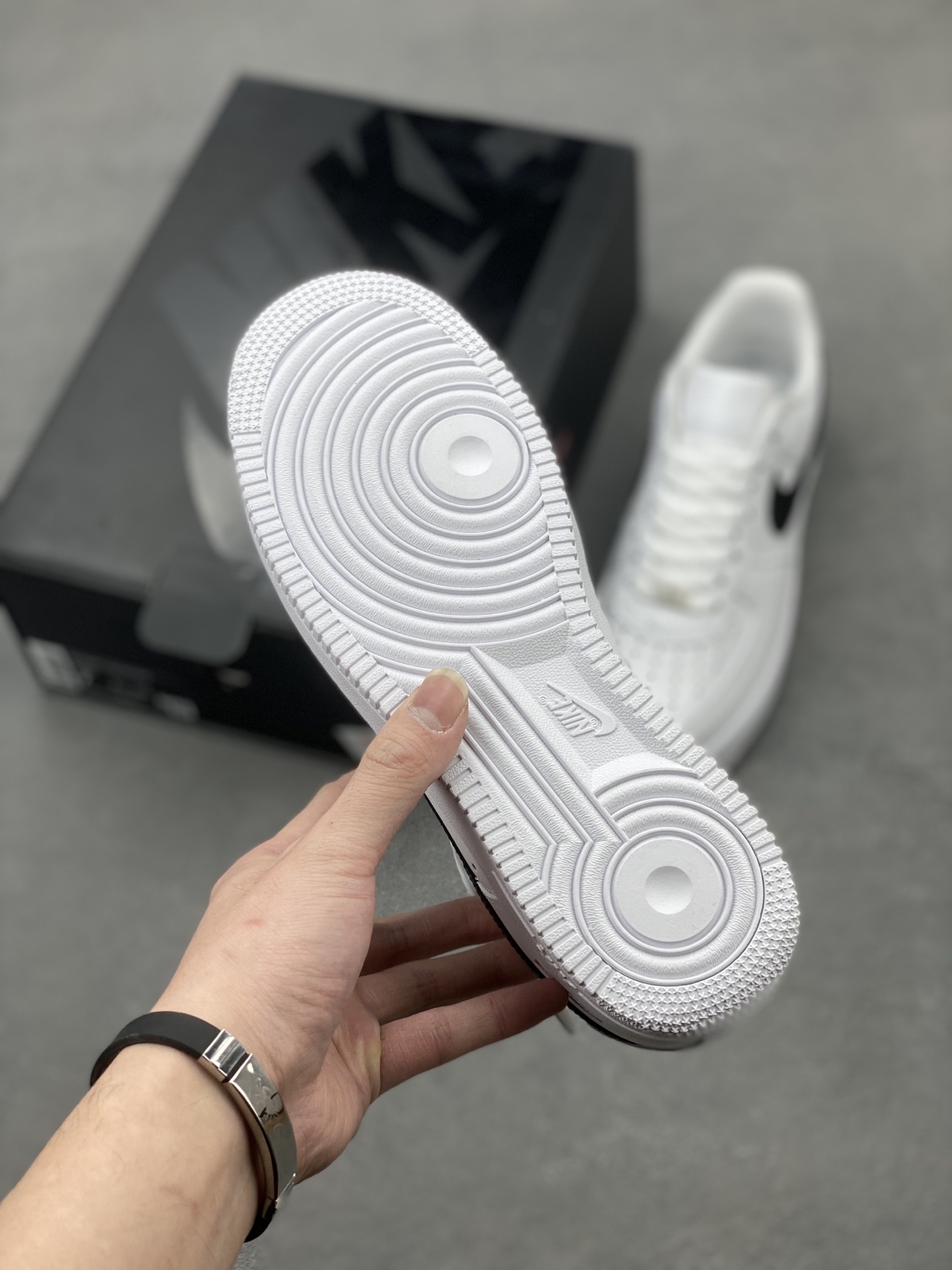 Nike Air Force 1 '07 Low White/Black/Red Casual Sneakers CU9225-102 7 i1740500304556 8718 0 5