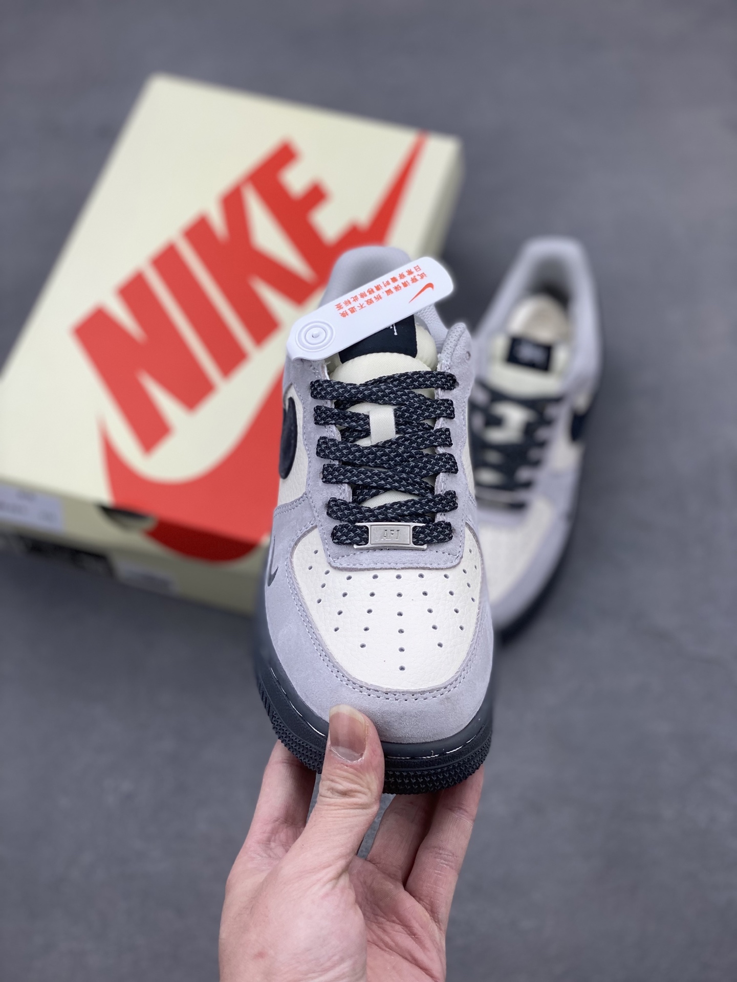 Nike Air Force 1 '07 Low Stussy Collab Sneakers - Limited Edition 3 i1740597869941 618 0 1