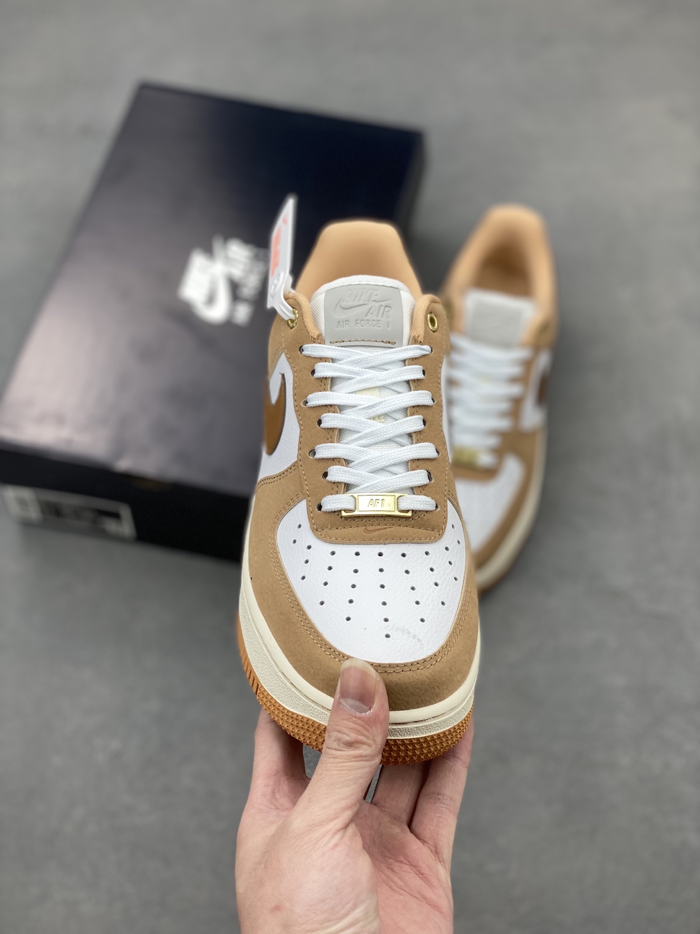 Nike Air Force 1 '07 Premium Edition - Timeless Style, Unmatched Comfort 3 i1740598322811 5693 0 1