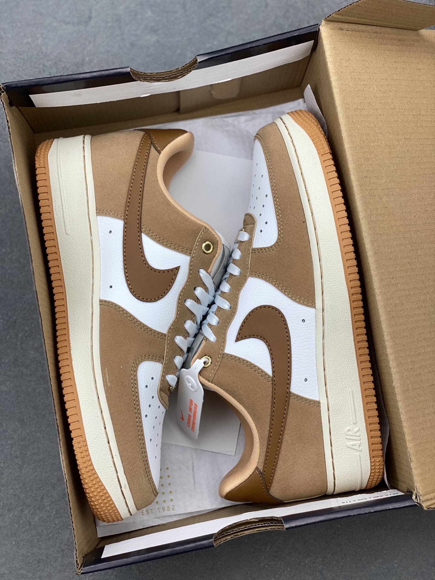 Nike Air Force 1 '07 Premium Edition - Timeless Style, Unmatched Comfort 10 i1740598332771 9712 0 8