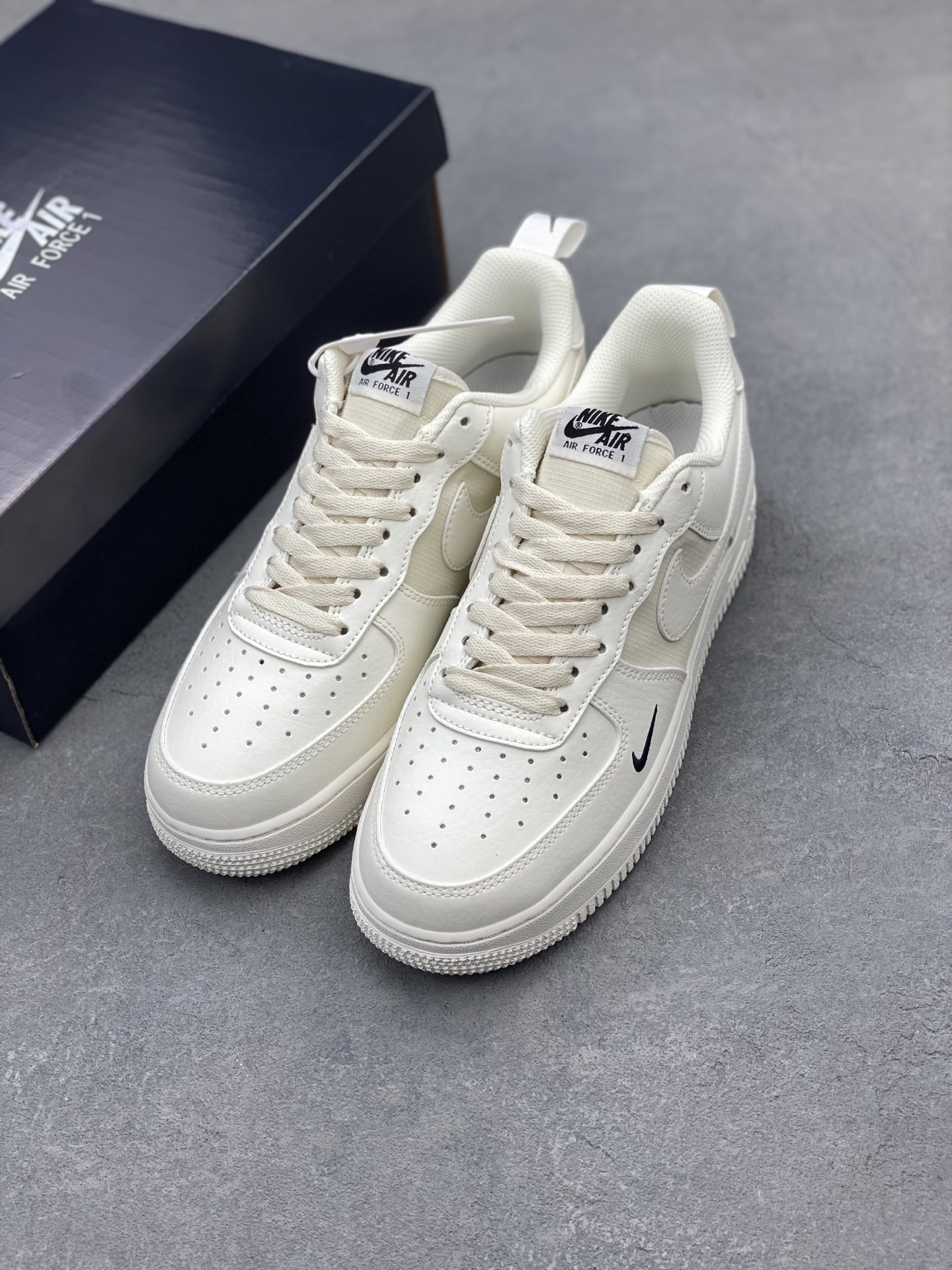 Nike Air Force 1 '07: Original Comfort, Iconic Style, and Durable Design 9 i1740598378587 7851 0 7