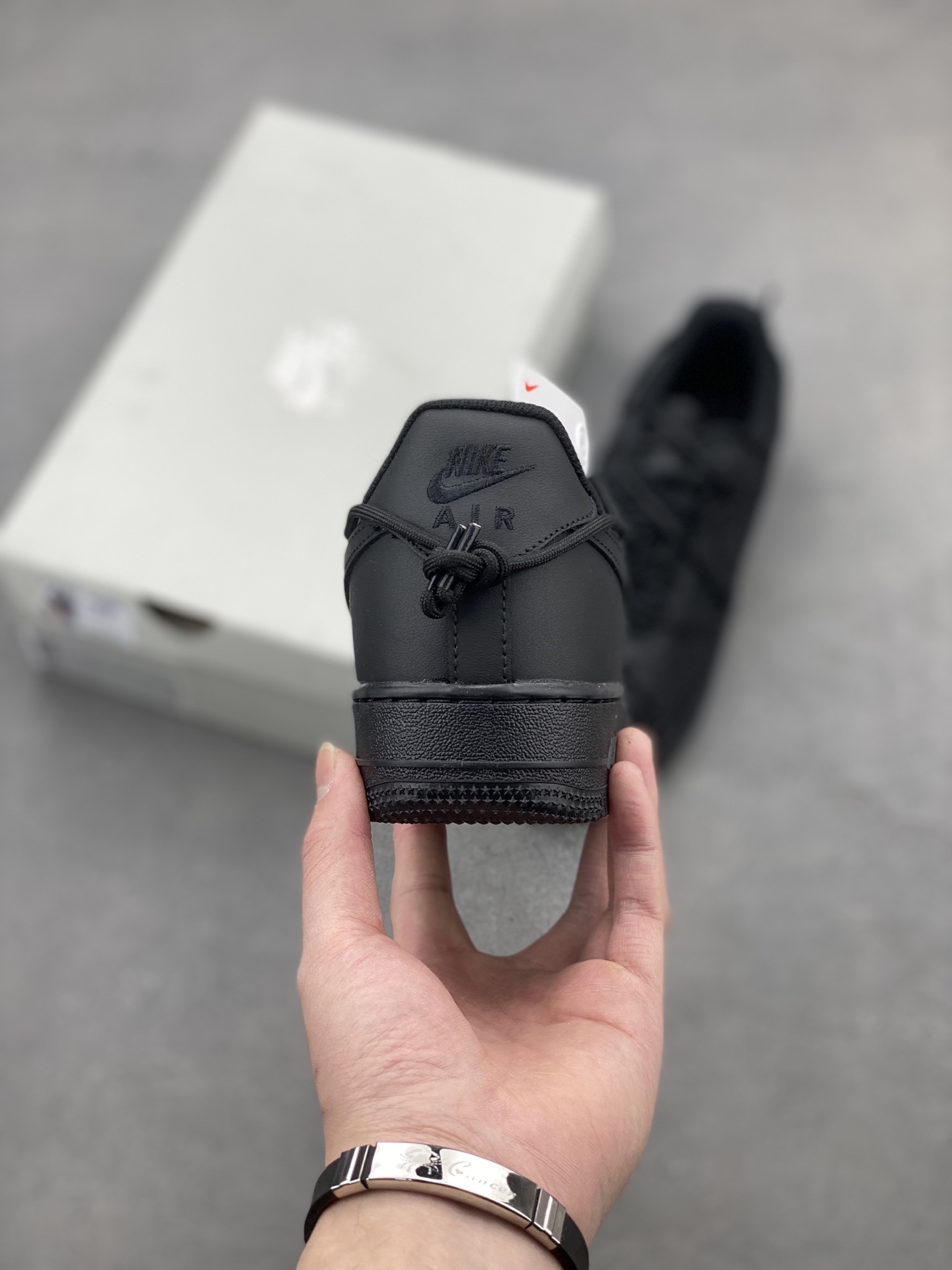 Nike Air Force 1 Low: Classic Style, Modern Comfort - Black 5 i1740598437162 6677 0 3