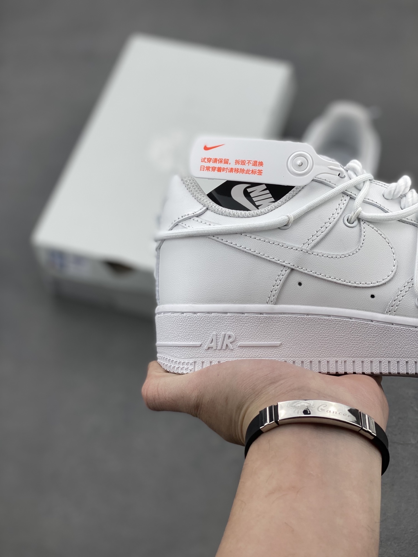 Nike Air Force 1 Low: Classic Style, Ultimate Comfort in White 6 i1740598481163 7185 0 4