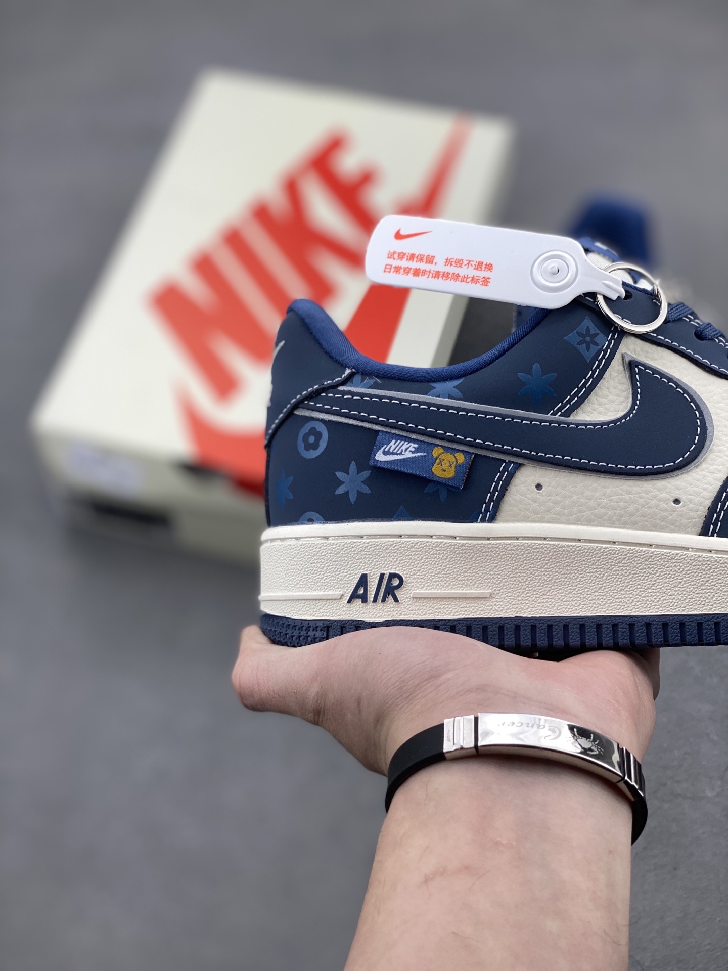 Nike Air Force 1 '07 Low Navy/White Custom Sneakers - Limited Edition 6 i1740672335286 612 0 4
