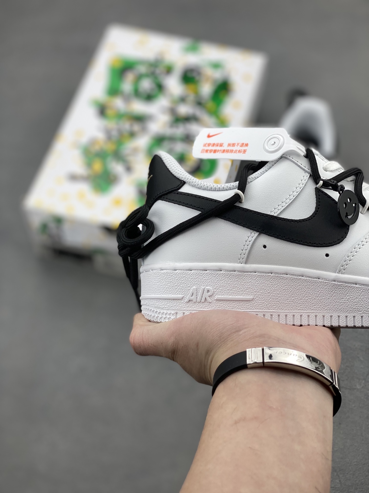 Nike Air Force 1 '07 Deconstructed White/Black Custom Sneakers 6 i1740672391868 8744 0 4