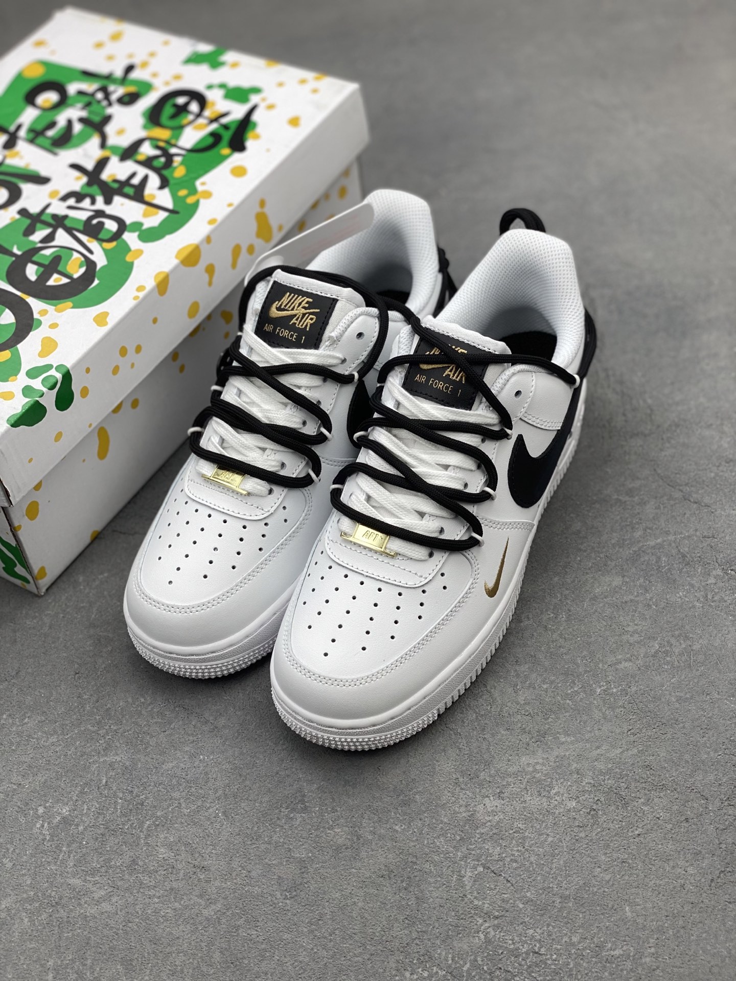 Nike Air Force 1 '07 Deconstructed White/Black Custom Sneakers 9 i1740672393553 3595 0 7