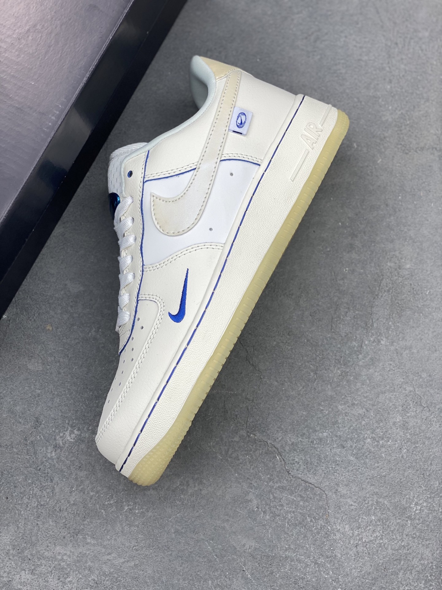 Nike Air Force 1 '07 Premium Sneakers - FB1839-111 Limited Edition 8 i1740672664761 5832 0 6