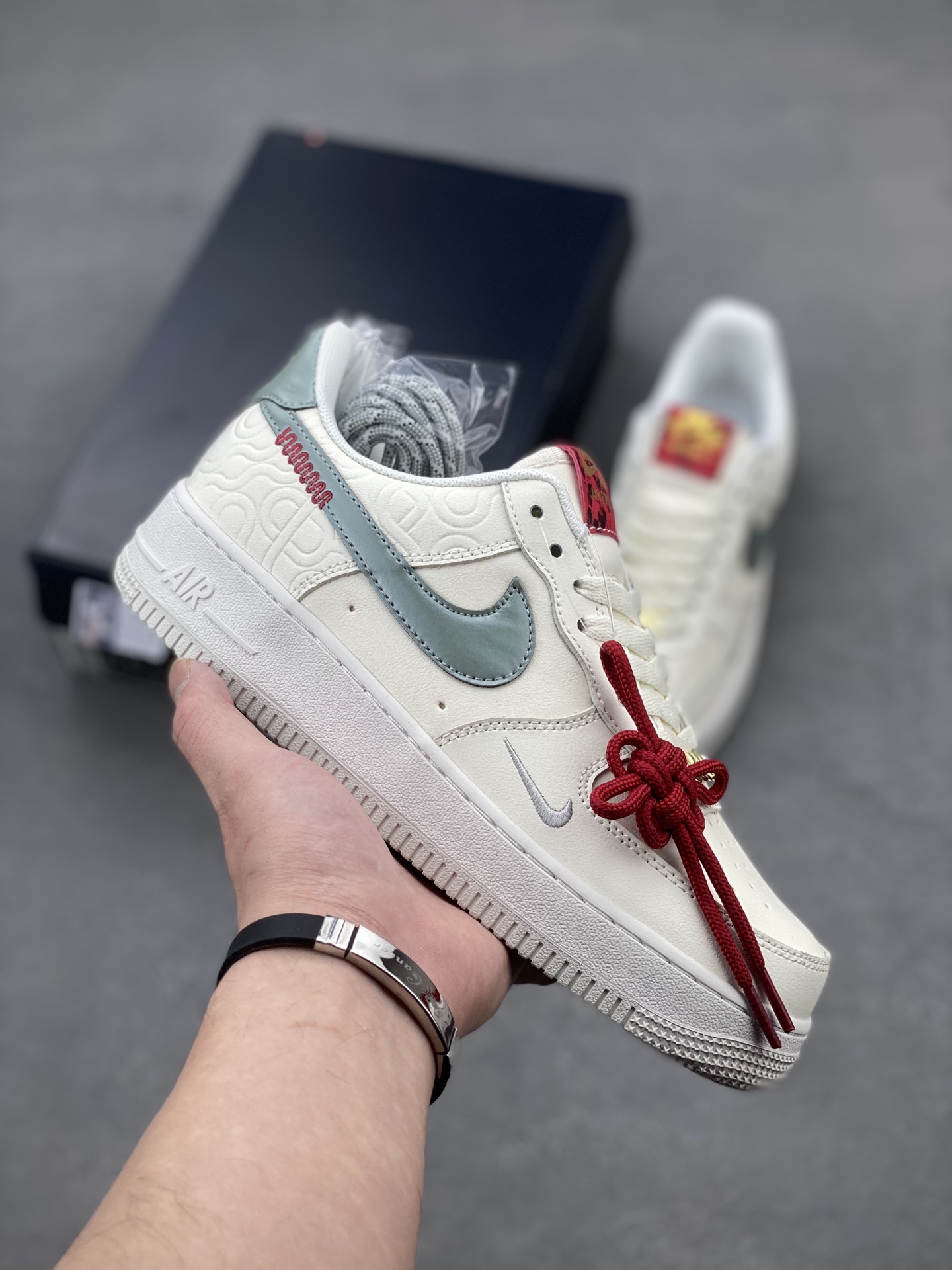 Nike Air Force 1 Low Casual Sneakers - Versatile & Comfortable 2 i1740672828689 8910 0 0