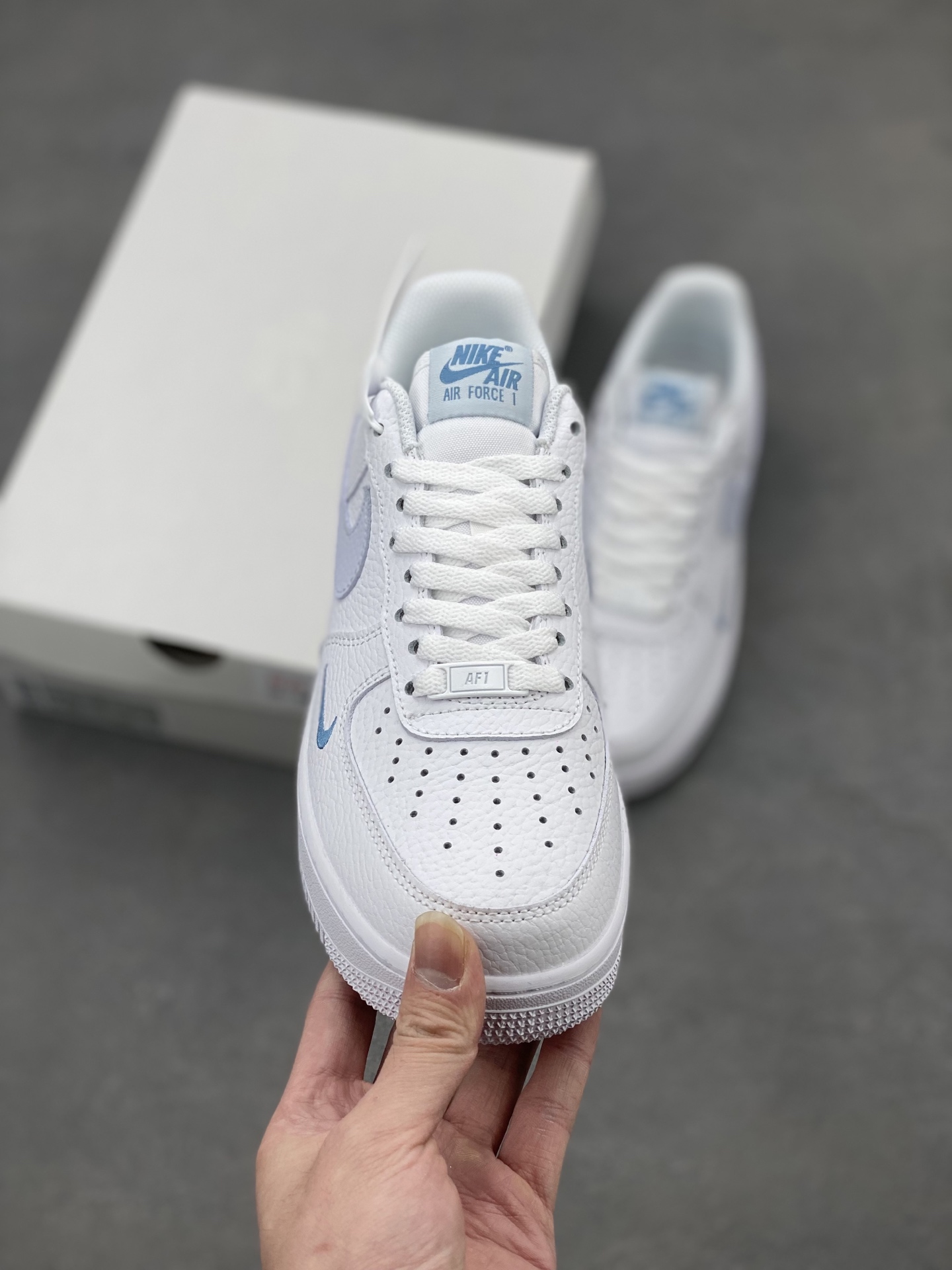 Nike Air Force 1 '07: Original Design, Comfortable Honeycomb Cushioning 3 i1740673797068 2915 0 1