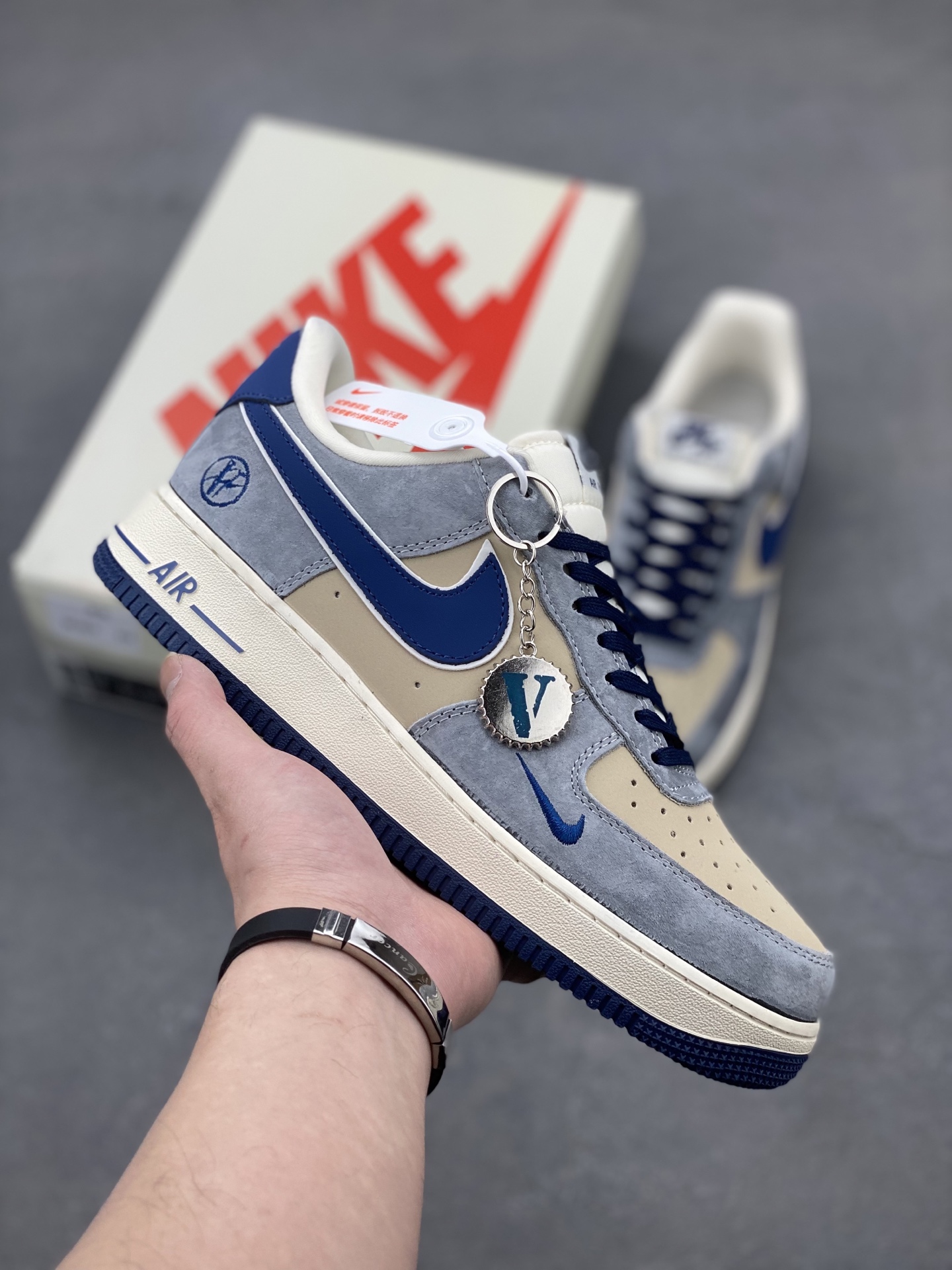 Nike Air Force 1 '07 Low Sneakers Limited Edition - Blue/Grey 2 i1740758594094 3534 0 0