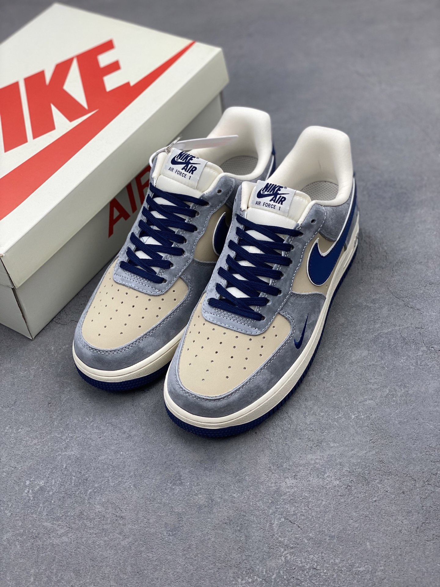 Nike Air Force 1 '07 Low Sneakers Limited Edition - Blue/Grey 9 i1740758596383 3408 0 7