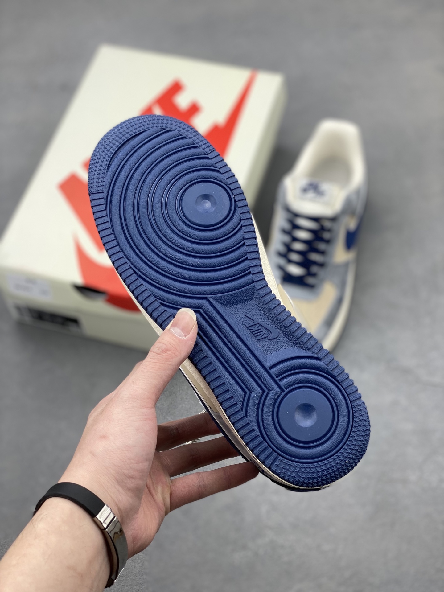 Nike Air Force 1 '07 Low Sneakers Limited Edition - Blue/Grey 7 i1740758597211 3910 0 5