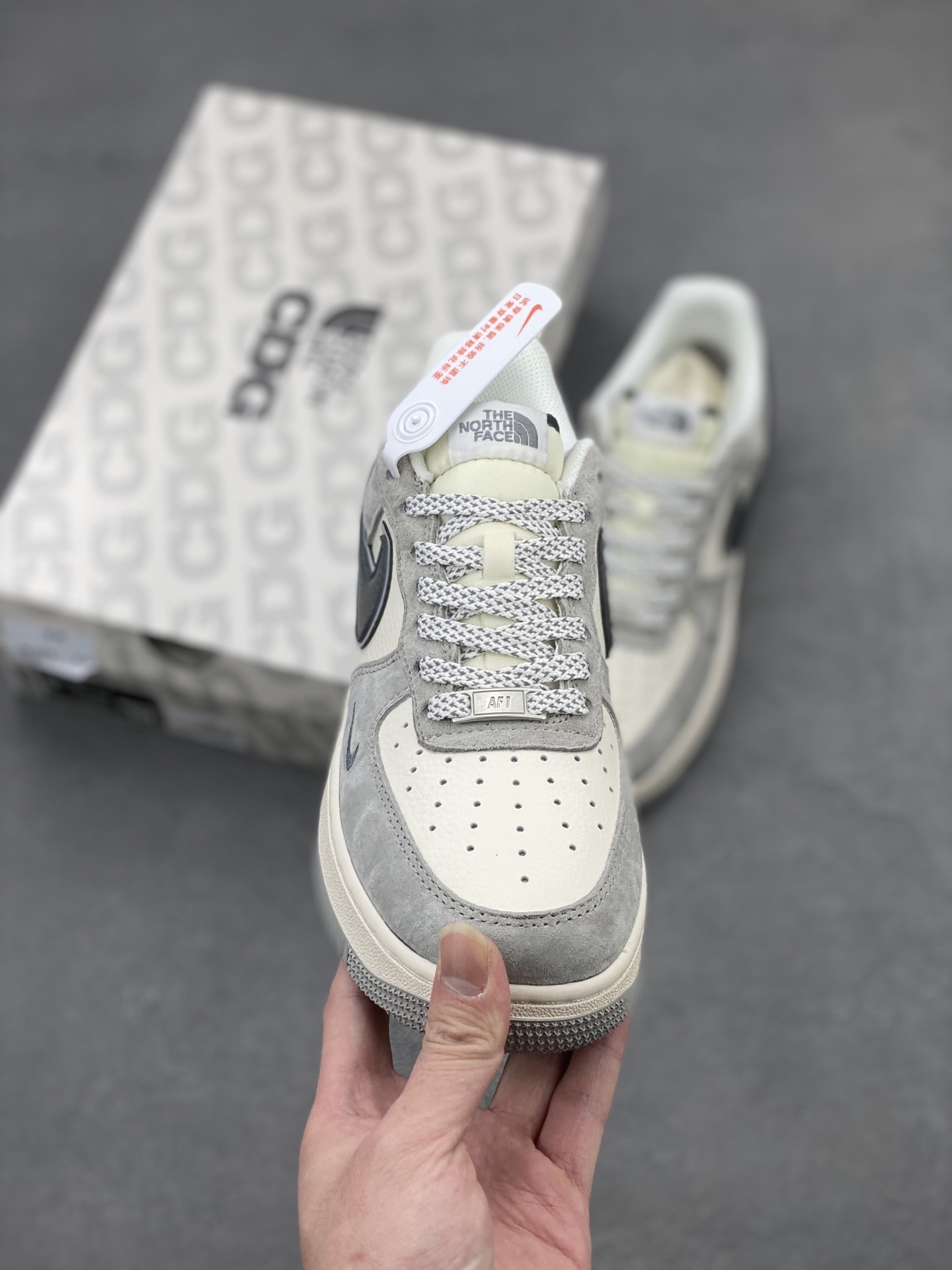 Nike Air Force 1 '07 Low The North Face Sneakers - Limited Edition 3 i1740758634891 4468 0 1