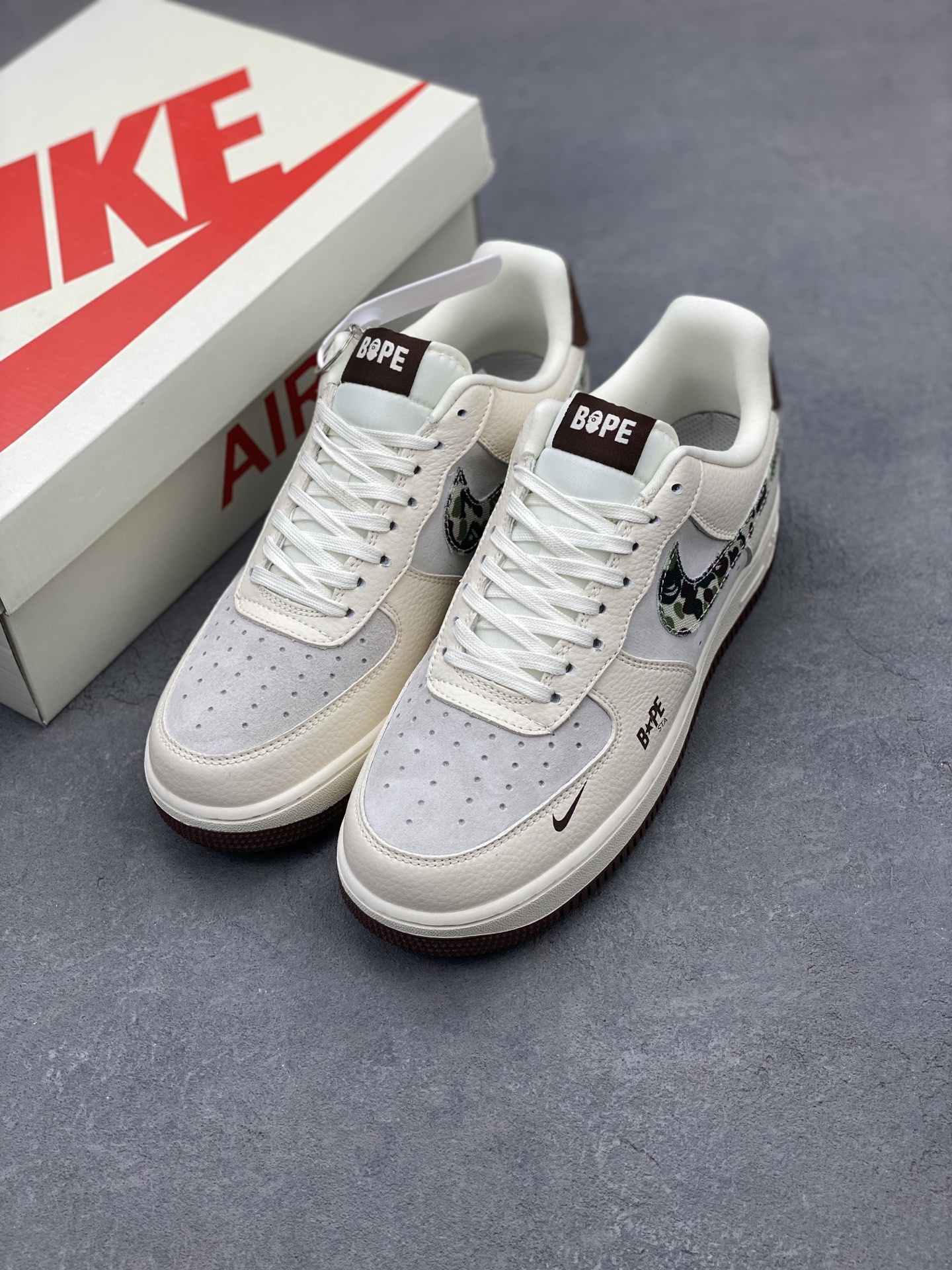 Nike Air Force 1 '07 Low BAPE Sneakers Limited Edition - DF0188-030 9 i1740758690728 4138 0 7