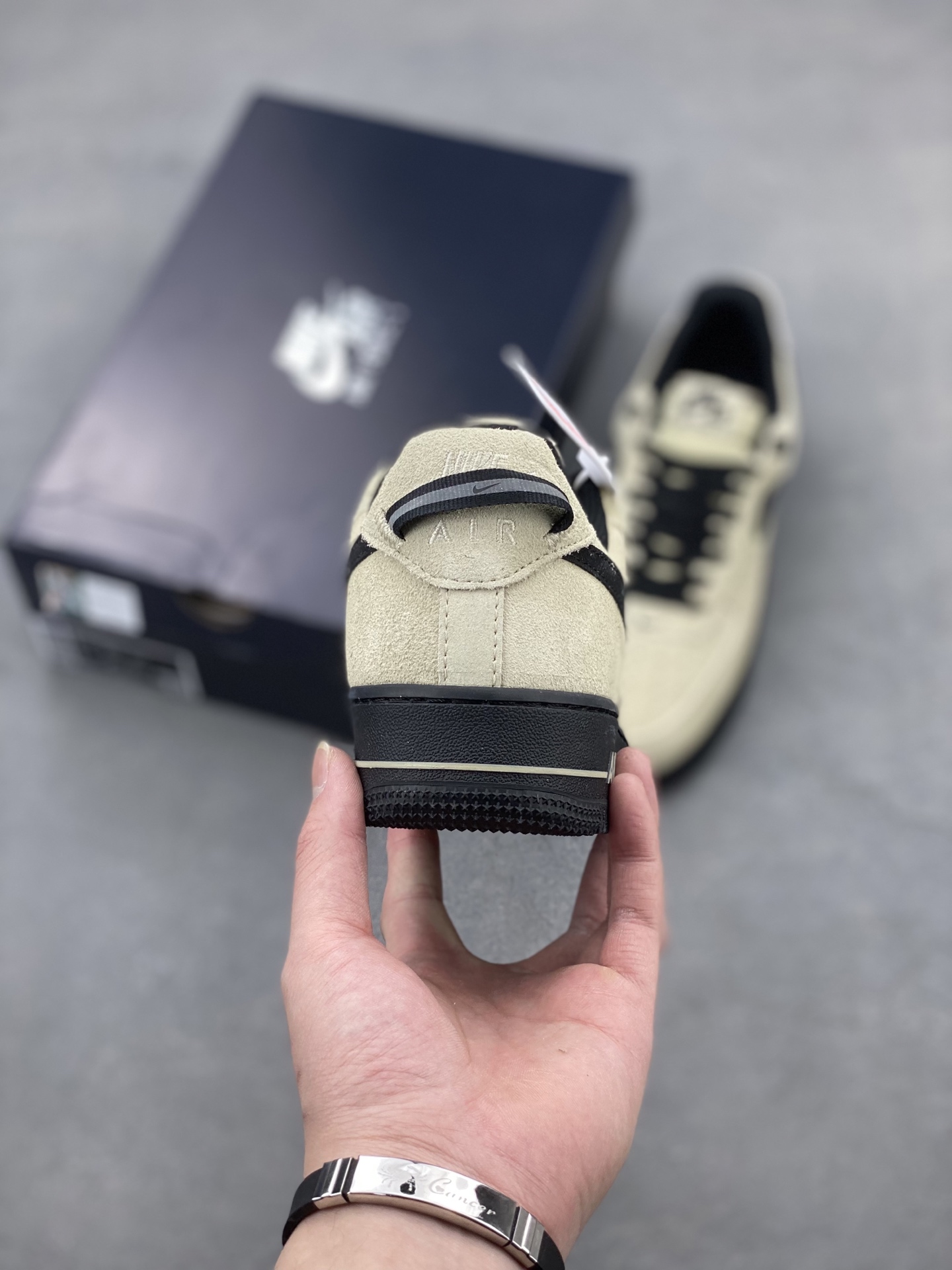 Nike Air Force 1 '07 Low Sneakers HV6526-200 Limited Edition 5 i1740845800215 1366 0 9