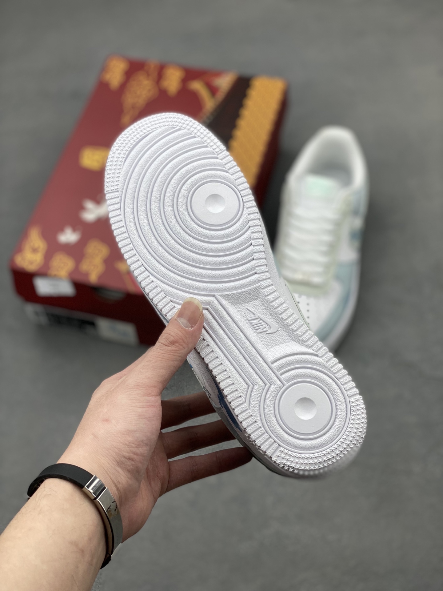 Nike Air Force 1 Low Celadon Qing Hua Ci Custom Sneakers 7 i1740845802307 9899 0 5
