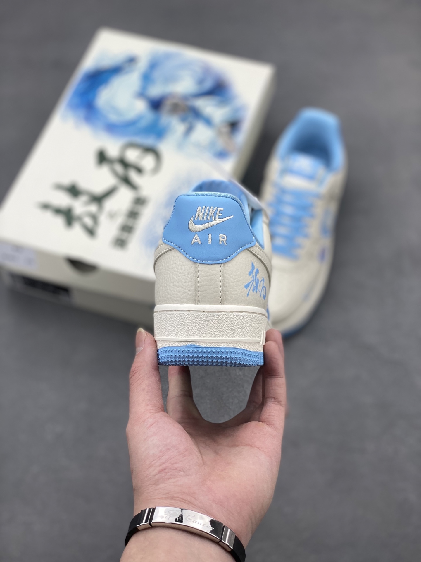 Nike Air Force 1 '07 Low Sneakers - Limited Edition, Full-Length Air Cushion 5 i1740845894687 2539 0 3