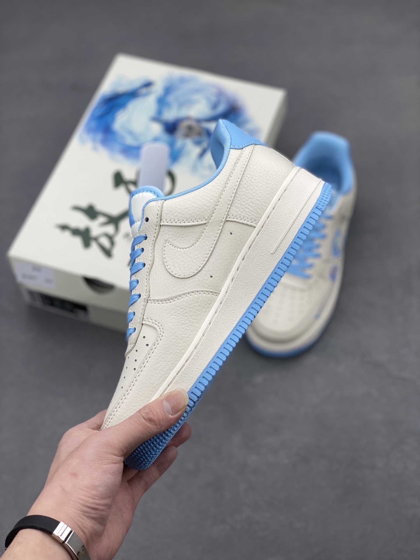 Nike Air Force 1 '07 Low Sneakers - Limited Edition, Full-Length Air Cushion 4 i1740845894733 6069 0 2