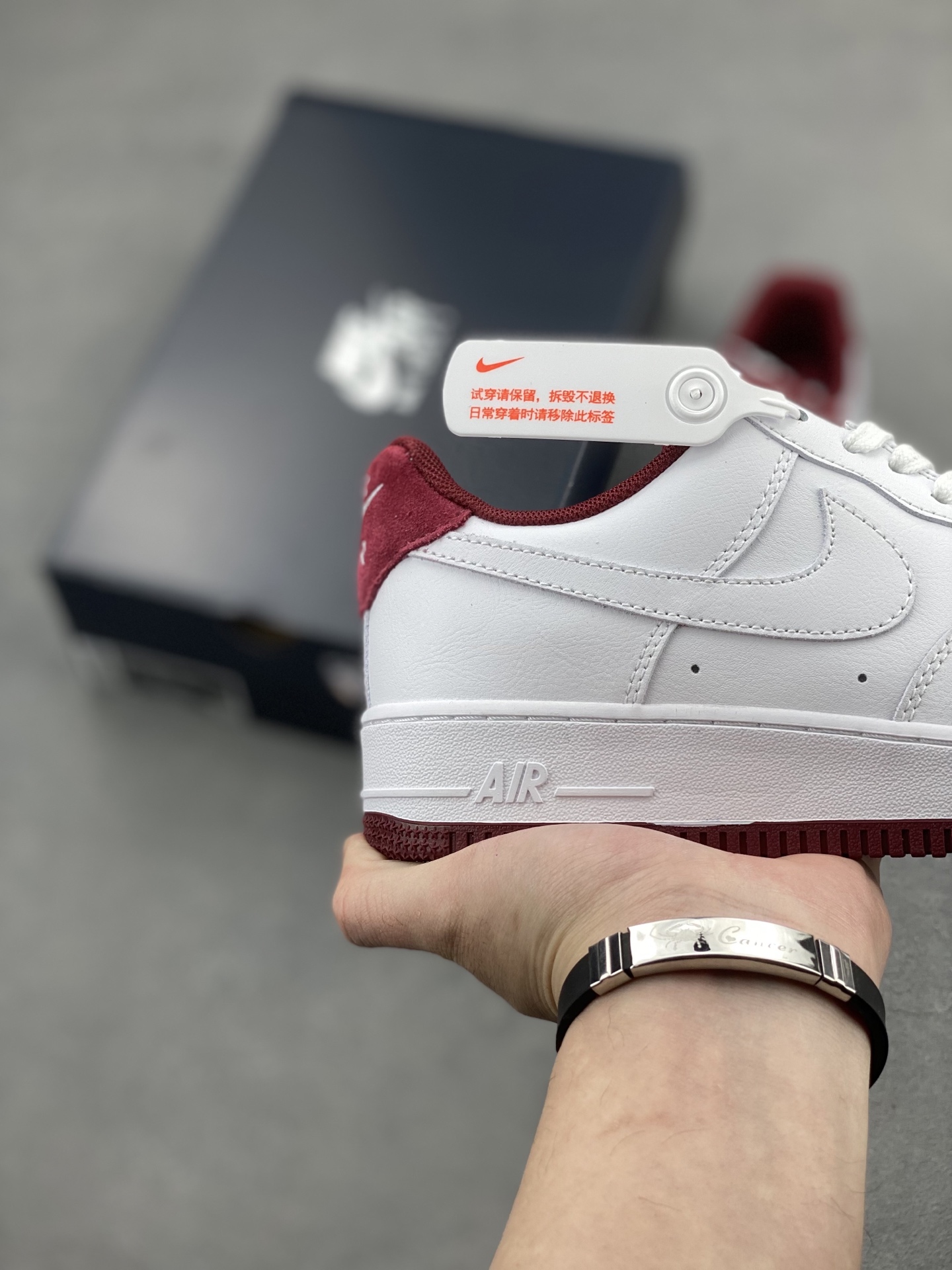 Nike Air Force 1 '07 Low White Burgundy Casual Sneakers HM9483-100 6 i1740846736743 1200 0 4
