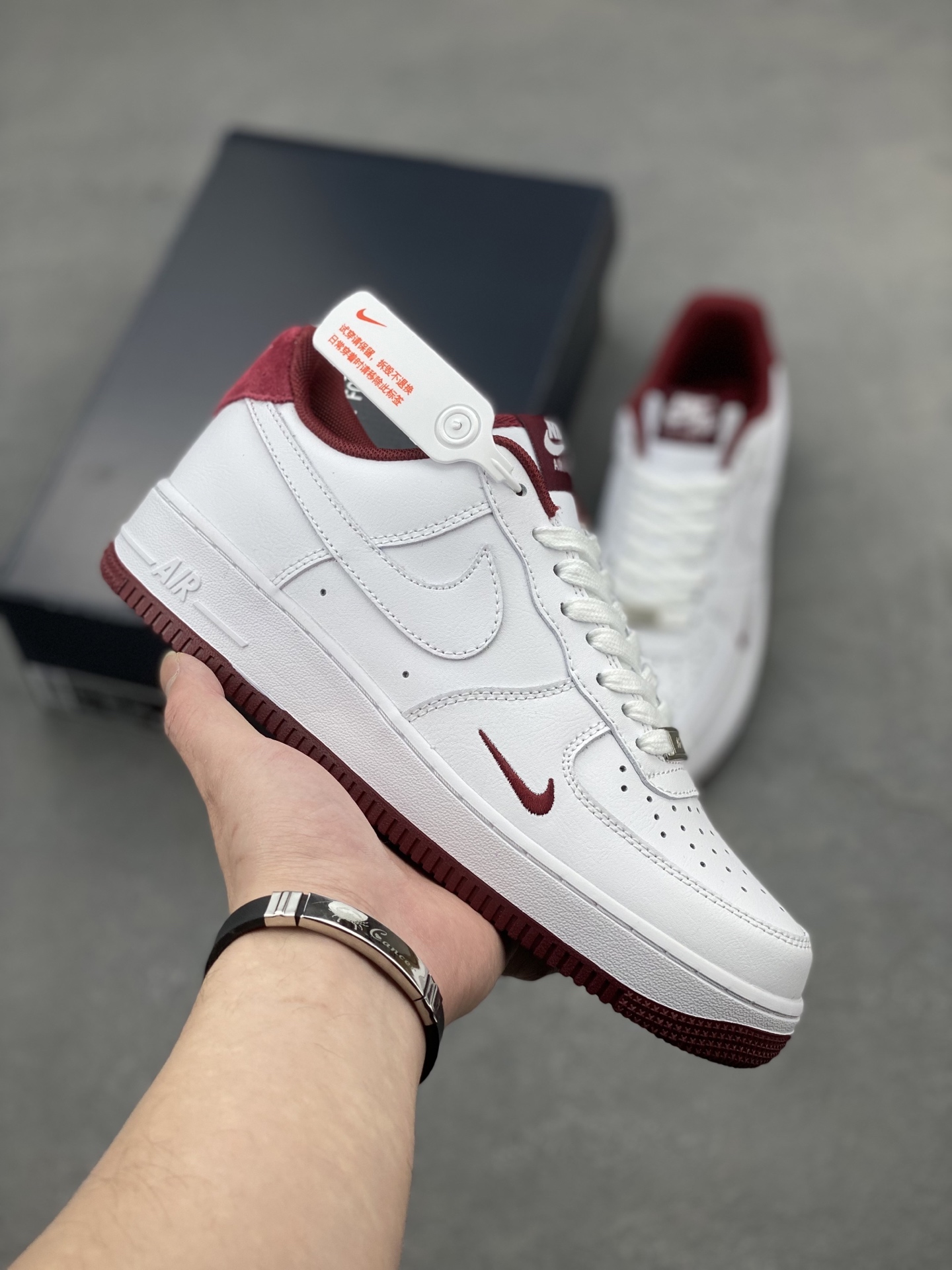 Nike Air Force 1 '07 Low White Burgundy Casual Sneakers HM9483-100 2 i1740846736846 5141 0 0