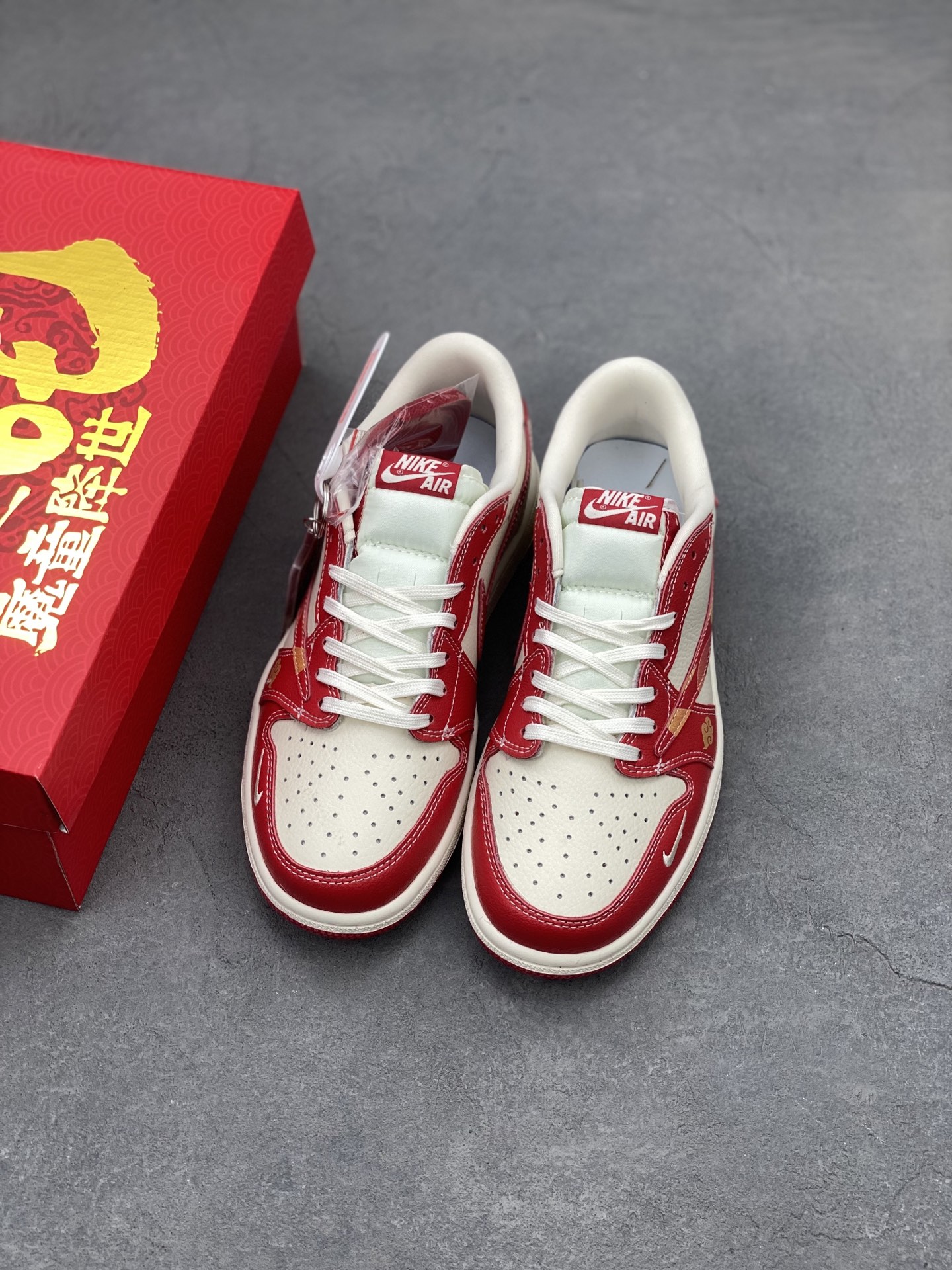 Nike Air Jordan 1 Low OG SP Chinese New Year - Limited Edition Sneakers 9 i1740849443302 4011 0 7