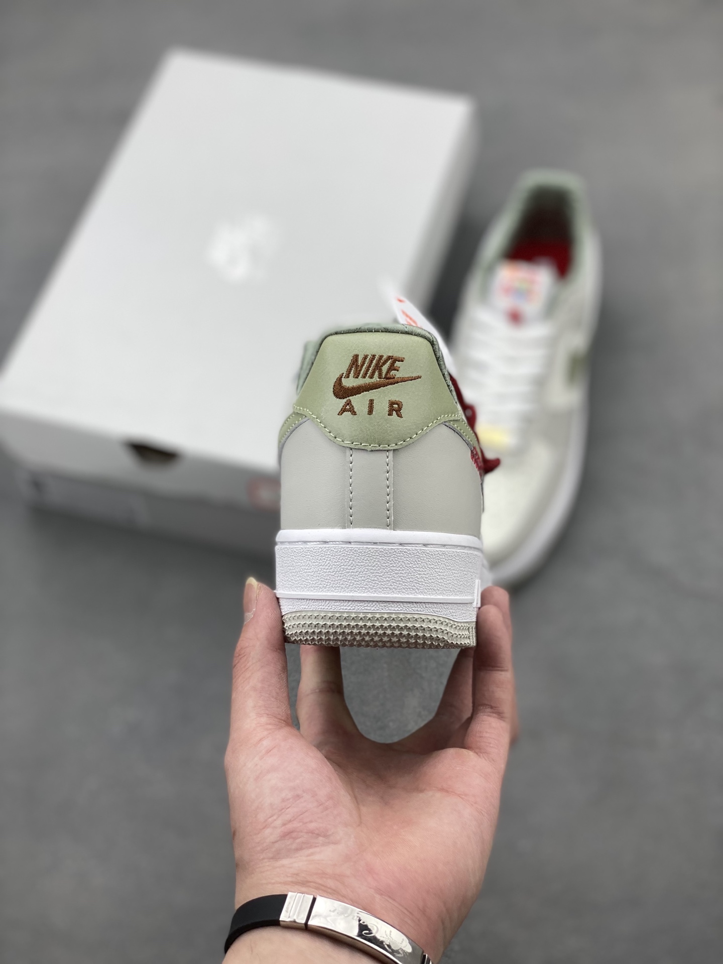 Nike Air Force 1 '07 Low Top Sneakers - Limited Edition, FV6000-131 5 i1740934171669 5821 0 3