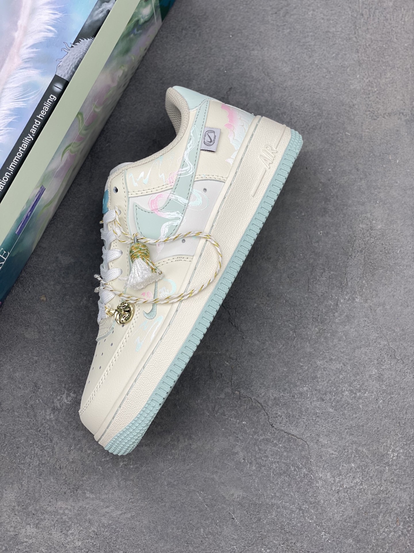 Nike Air Force 1 '07 Low Sneakers - Limited Edition, Comfortable, and Stylish 8 i1740934228088 9193 0 6