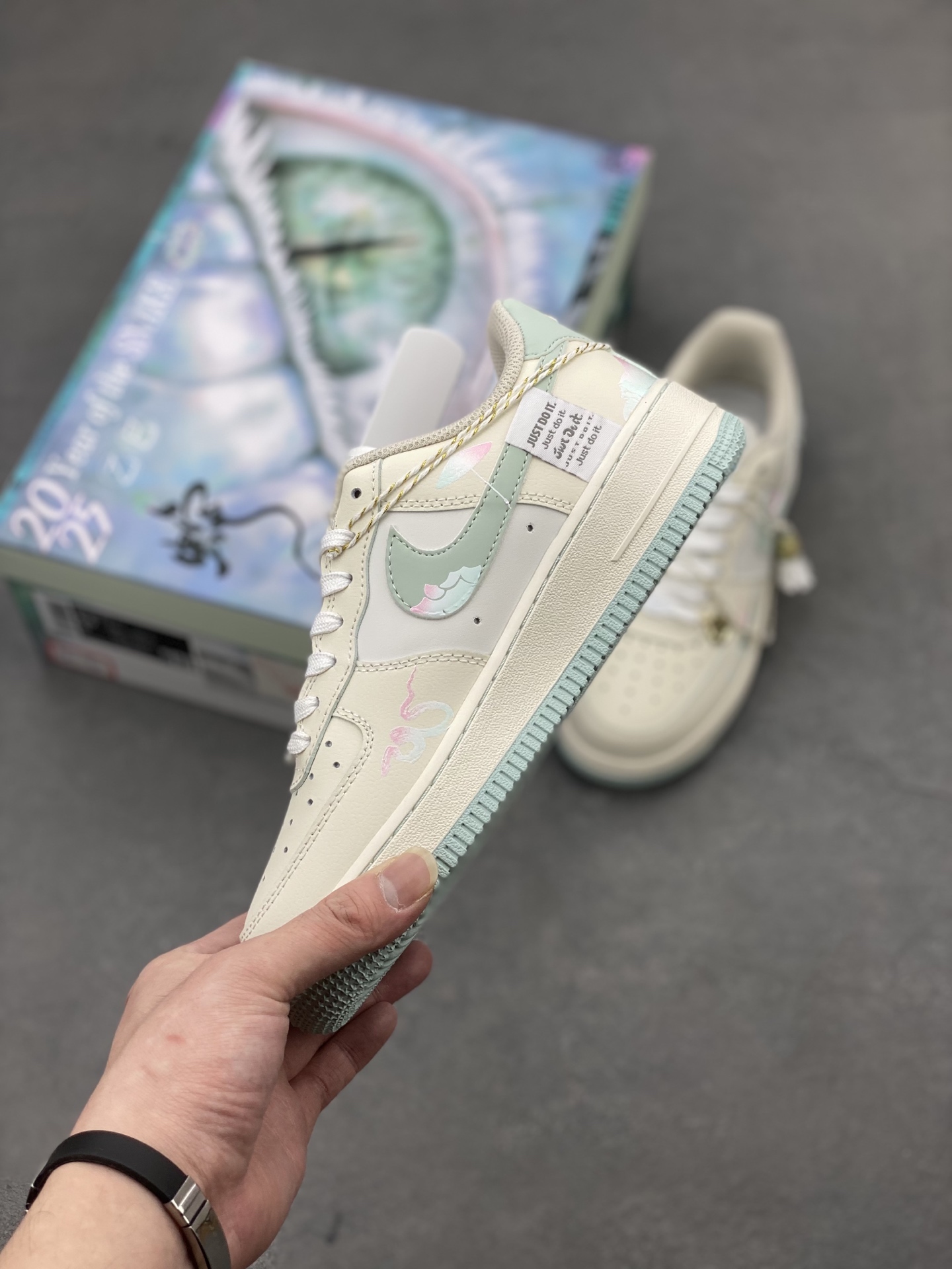 Nike Air Force 1 '07 Low Sneakers - Limited Edition, Comfortable, and Stylish 4 i1740934233744 6023 0 2