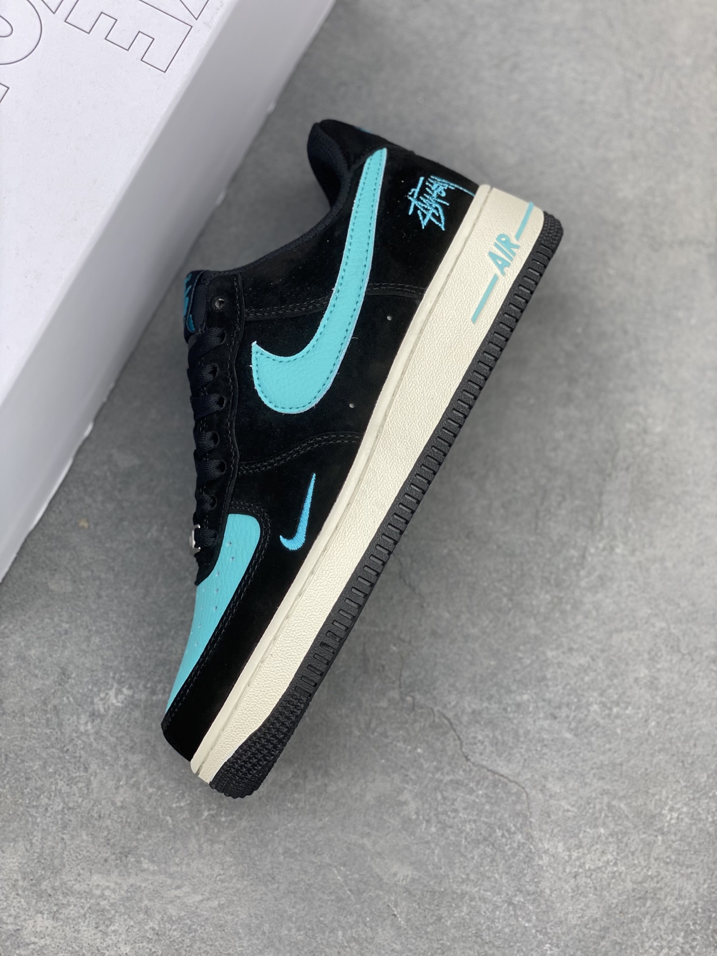 Nike Air Force 1 '07 Low Stussy Collab Sneakers - Black/Teal 8 i1740934286076 7395 0 6