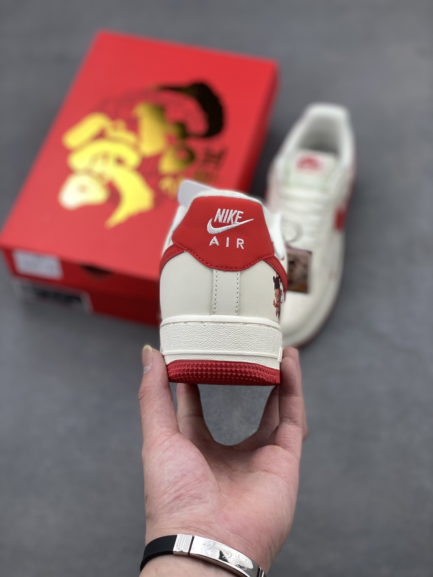 Nike Air Force 1 '07 Low Limited Edition Sneakers - Red/White 5 i1740934335107 8112 0 3