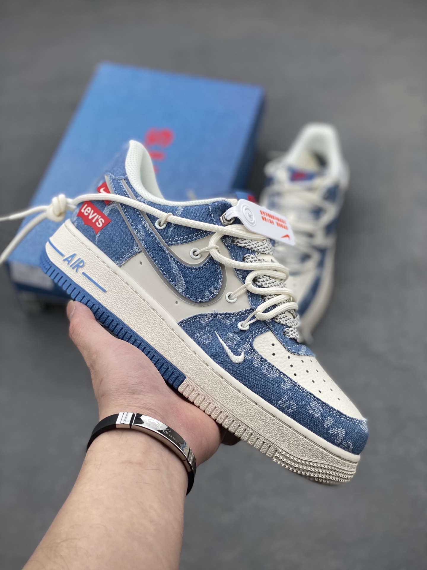 Nike Air Force 1 '07 Low Denim, Comfortable and Fashionable Sneakers 2 i1741018996372 75 0 0
