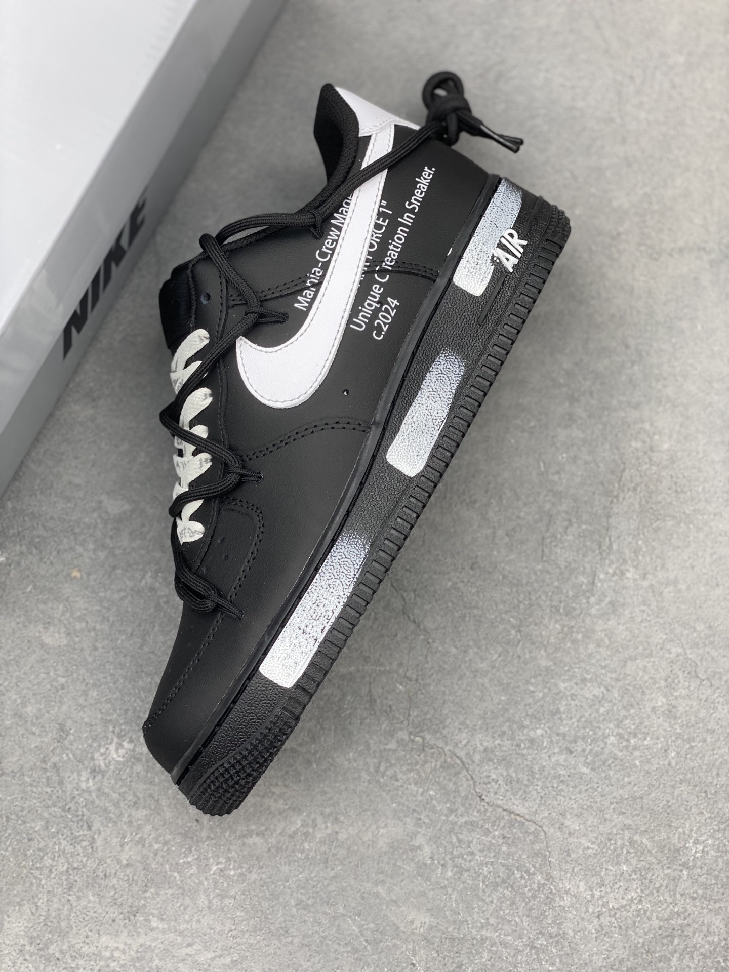Nike Air Force 1 '07 Low Black/White Limited Edition Sneakers 8 i1741019064907 7704 0 6
