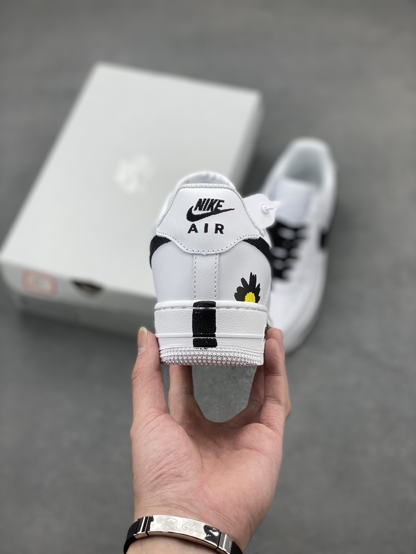 Nike Air Force 1 '07 Low White/Black Casual Sneakers CW2288-111 5 i1741019308203 7702 0 3
