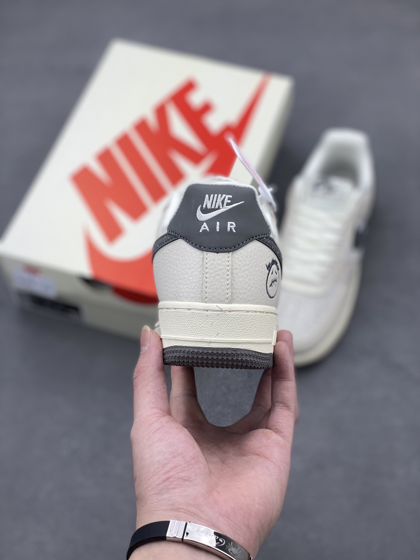 Nike Air Force 1 '07 Low Sneakers Limited Edition - Style DF0188-036 5 i1741104052482 1168 0 3