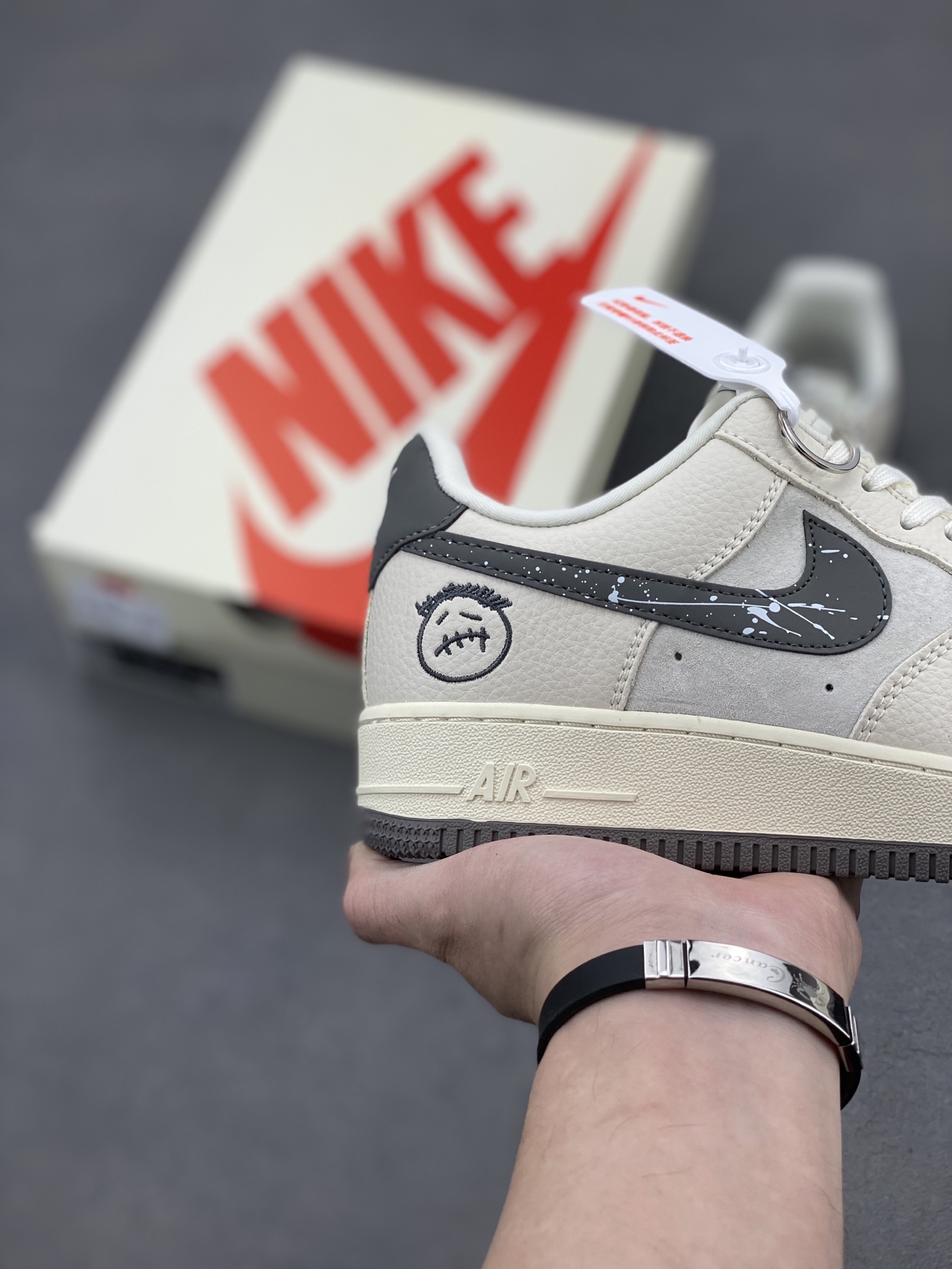 Nike Air Force 1 '07 Low Sneakers Limited Edition - Style DF0188-036 6 i1741104052482 7236 0 4