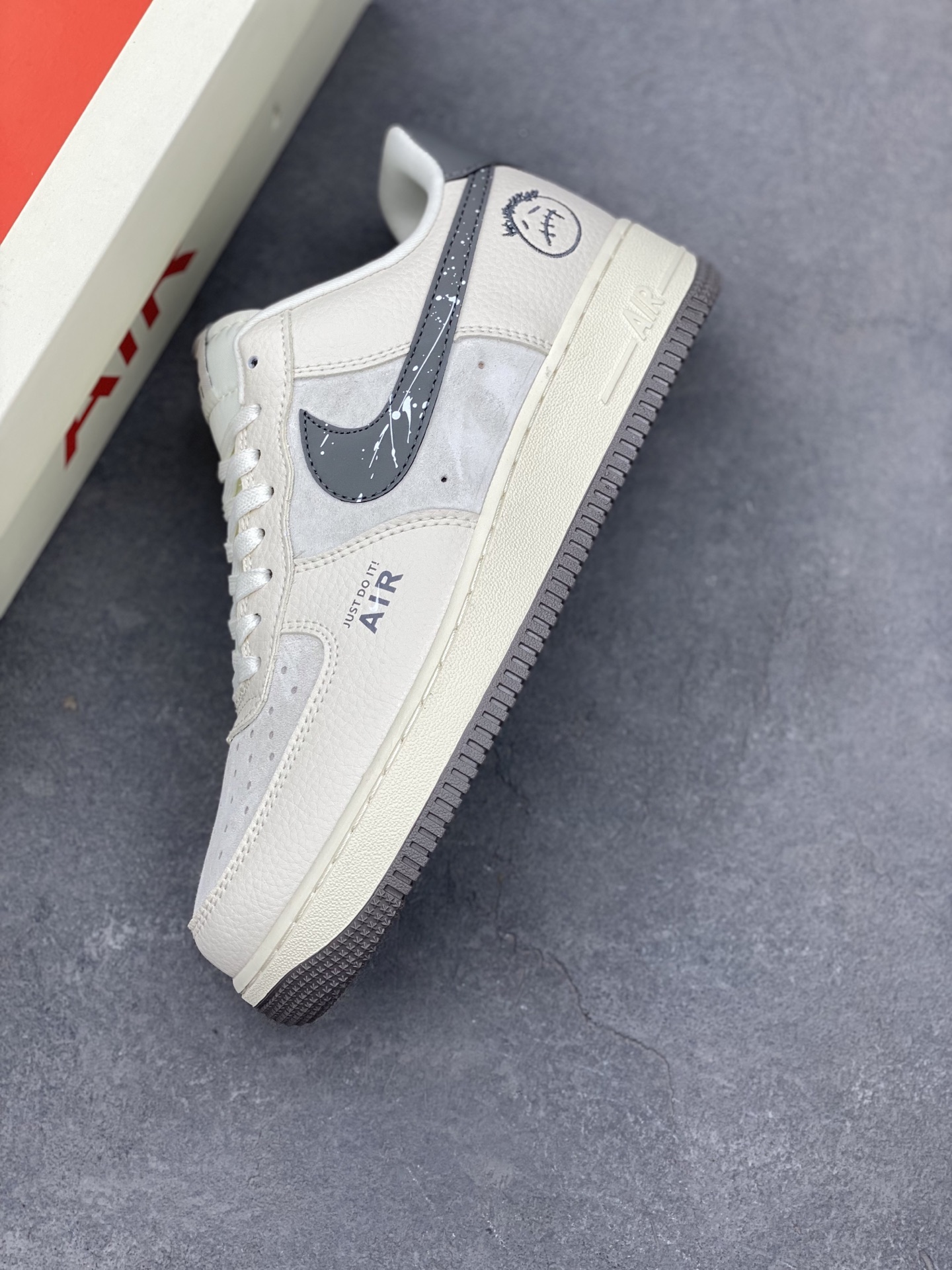 Nike Air Force 1 '07 Low Sneakers Limited Edition - Style DF0188-036 8 i1741104055888 5265 0 6