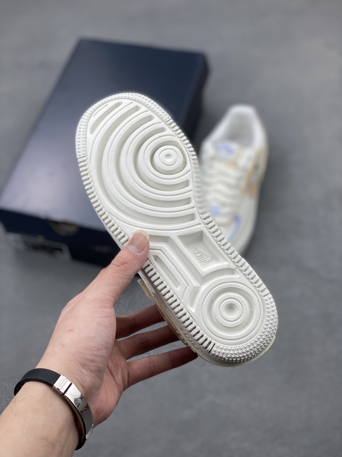 NK Air Force 1 Shadow: Lightweight, Stylish, and Versatile Sneakers for Women 7 i1741193925856 539 0 5