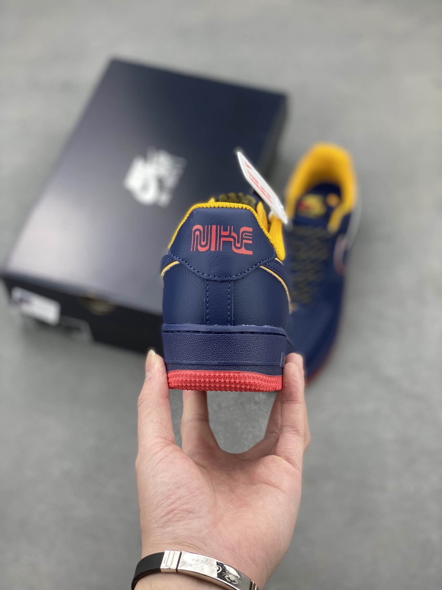 Nike Air Force 1 '07 Low Navy/Red Sneakers - Limited Edition 5 i1741277592355 8862 0 3