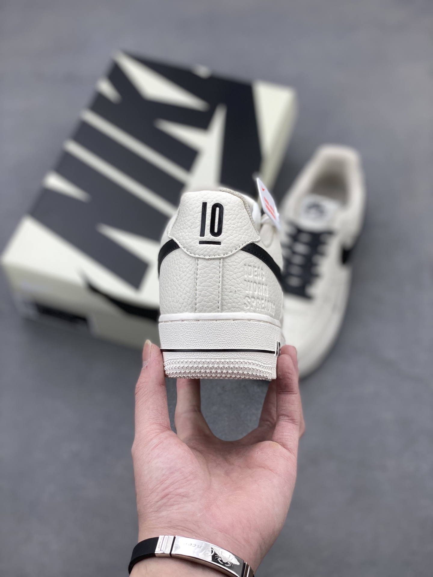 Nike Air Force 1 '07 Low Sneakers - Limited Edition, Comfortable and Stylish 5 i1741277916516 7411 0 3