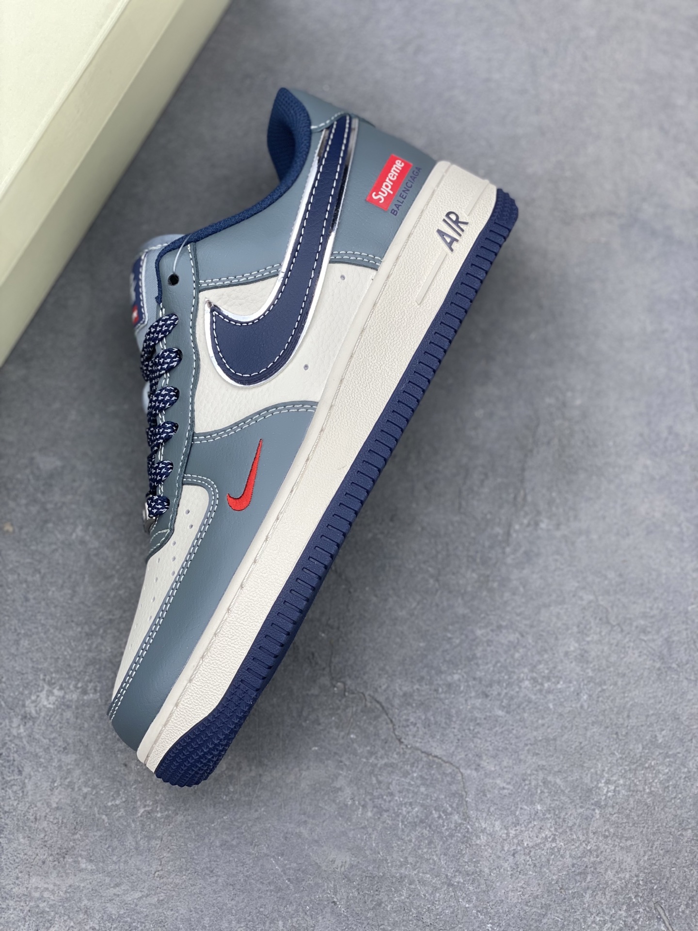 Nike Air Force 1 Low 07 x Supreme Sneakers - Navy/Grey, Various Sizes 8 i1741363299959 2420 0 6