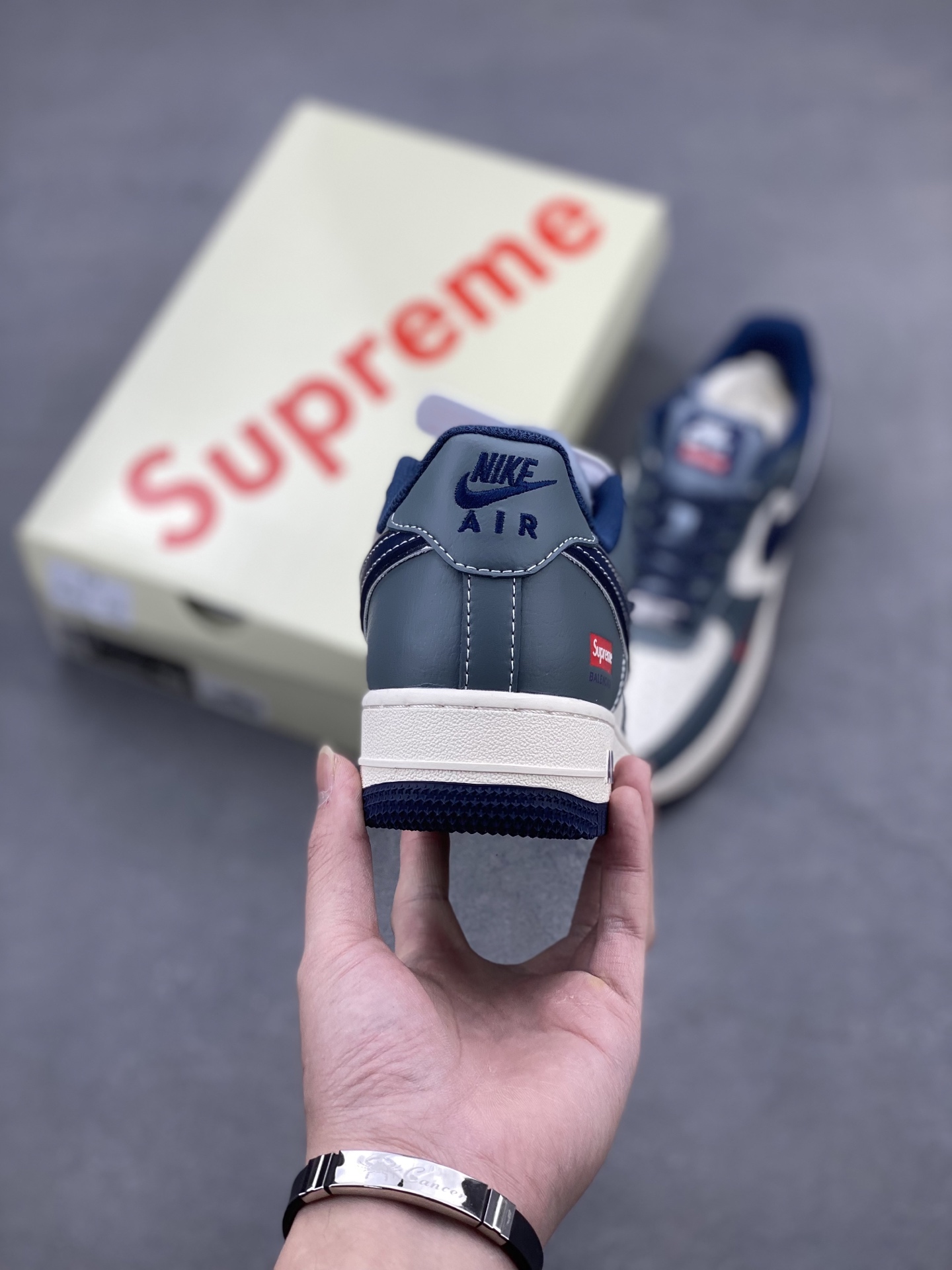 Nike Air Force 1 Low 07 x Supreme Sneakers - Navy/Grey, Various Sizes 5 i1741363299960 7631 0 3