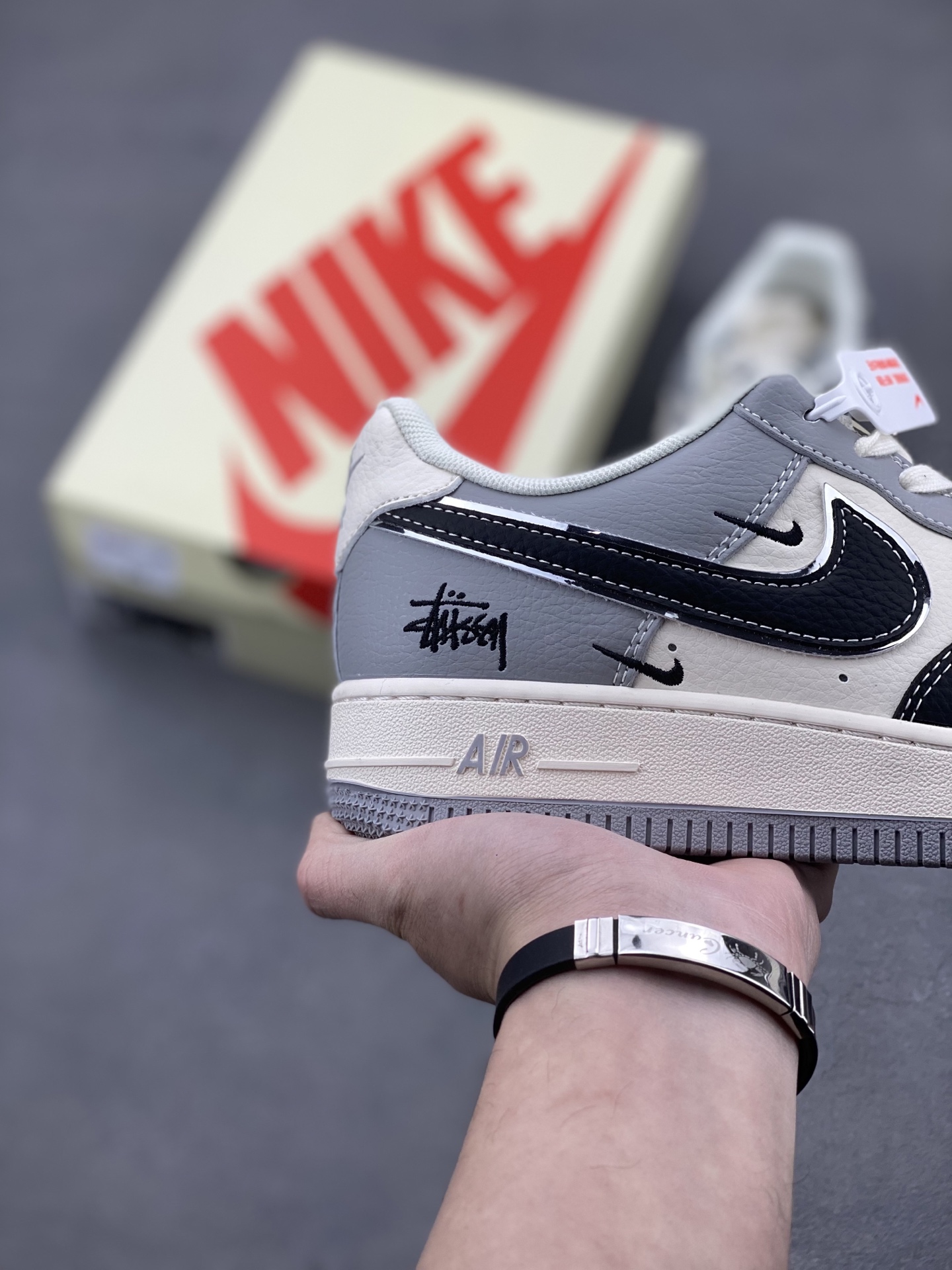 Nike Air Force 1 '07 Low Stussy Collab Sneakers Limited Edition 6 i1741449854720 2888 0 4