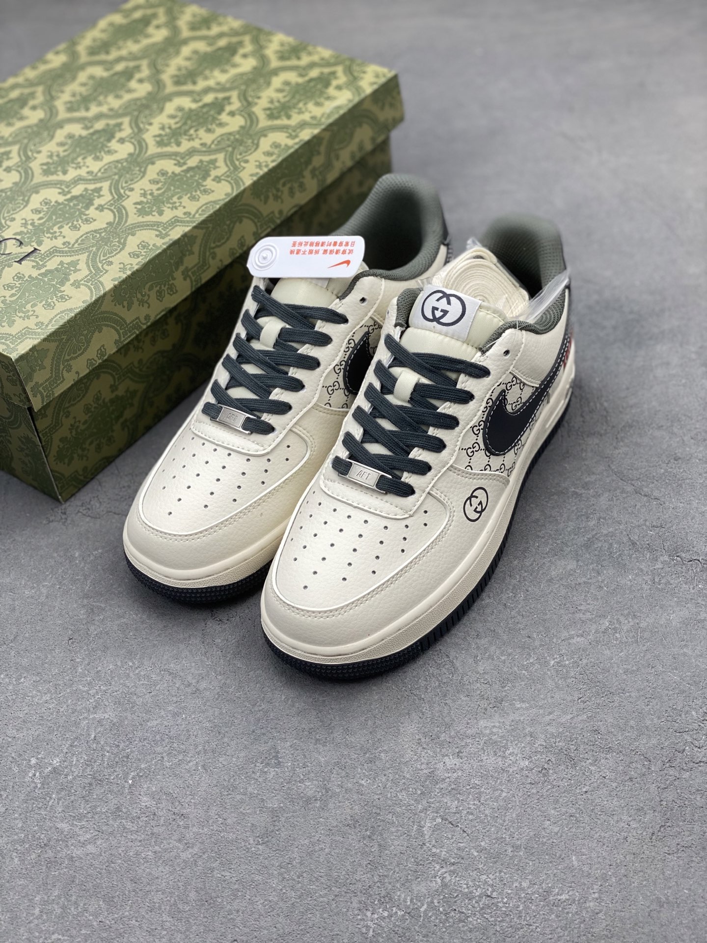 Nike Air Force 1 '07 Low Gucci Sneakers Limited Edition - Custom Hardware 9 i1741449919160 5729 0 7