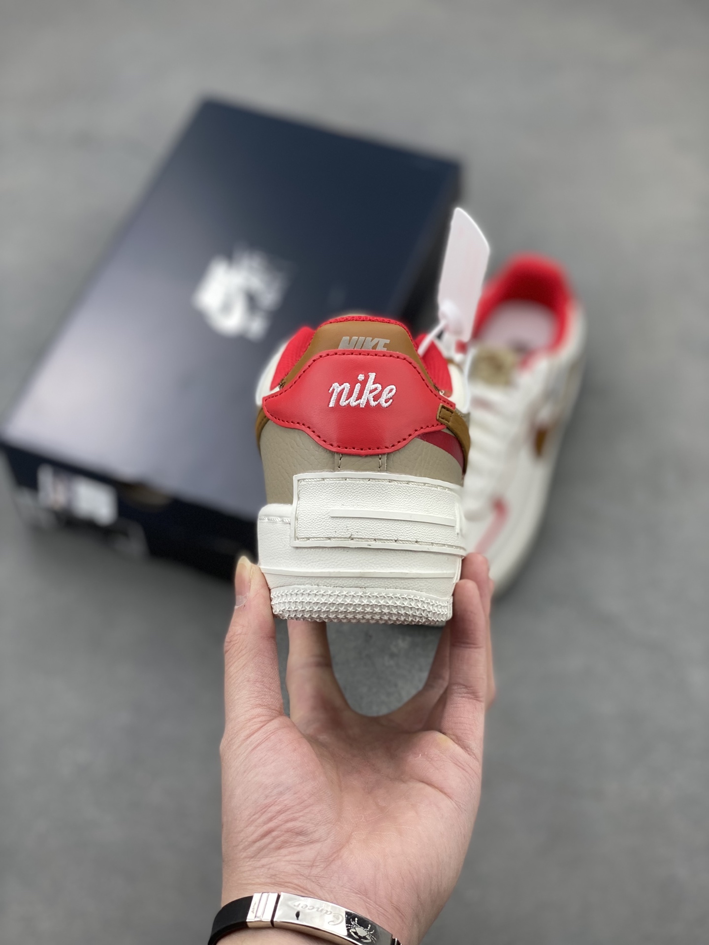 Nike Air Force 1 Shadow Low-Top Sneakers - Women's Fashionable Shoes 5 i1741450037473 6755 0 3