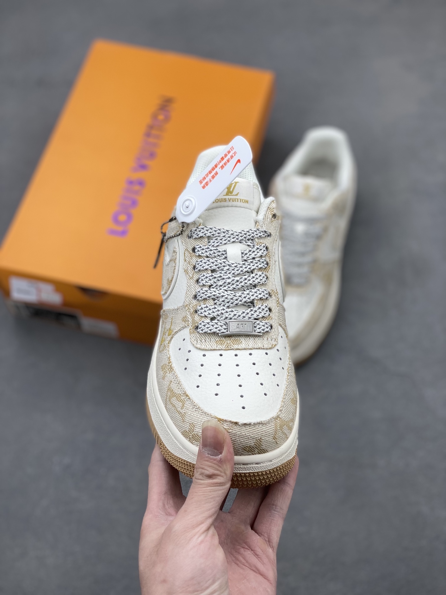 Nike Air Force 1 '07 Low Louis Vuitton Collab Khaki Sneakers 3 i1741537081461 8484 0 1