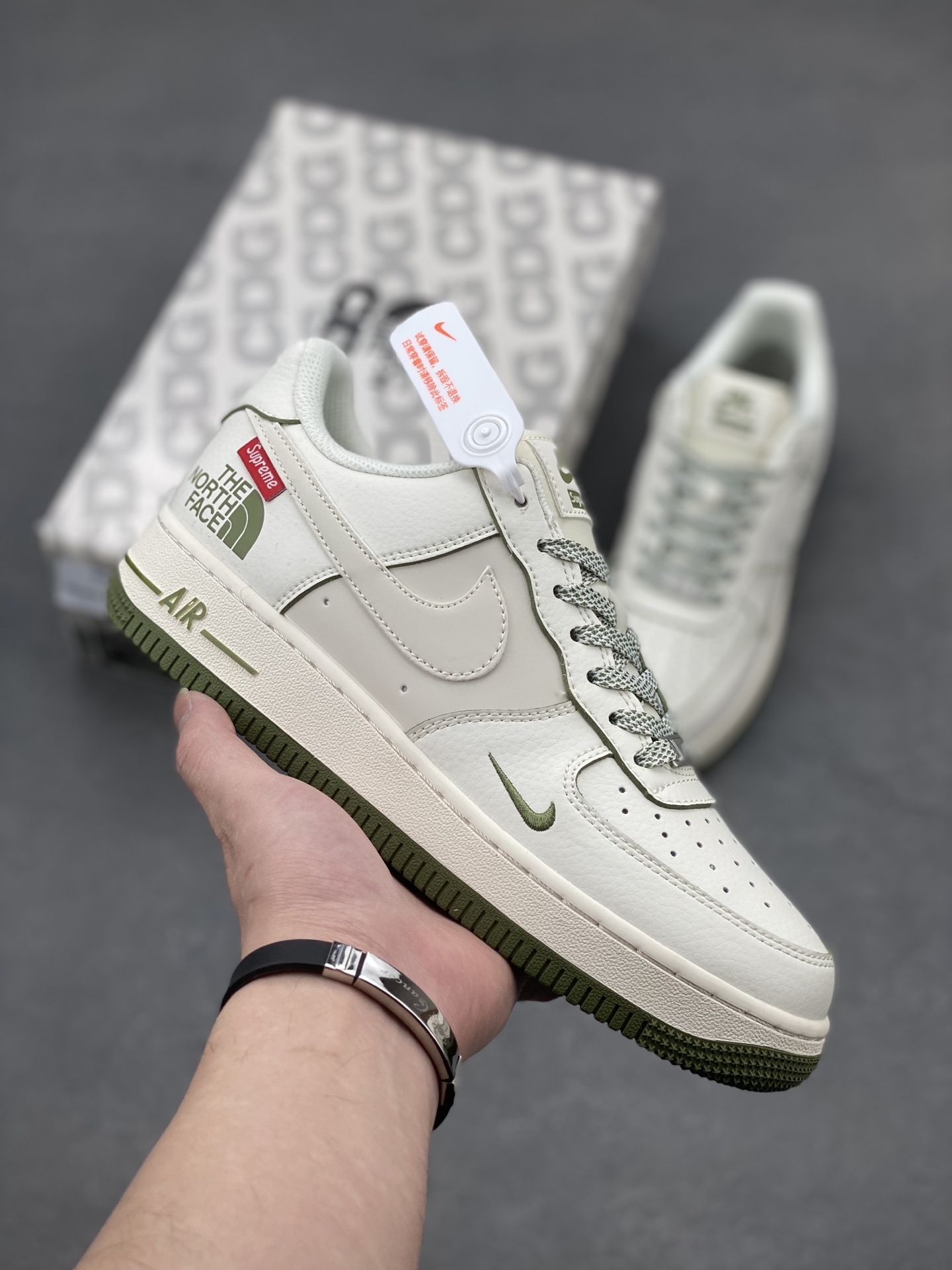 Nike Air Force 1 '07 Low Supreme The North Face - Limited Edition 2 i1741623237842 9904 0 0