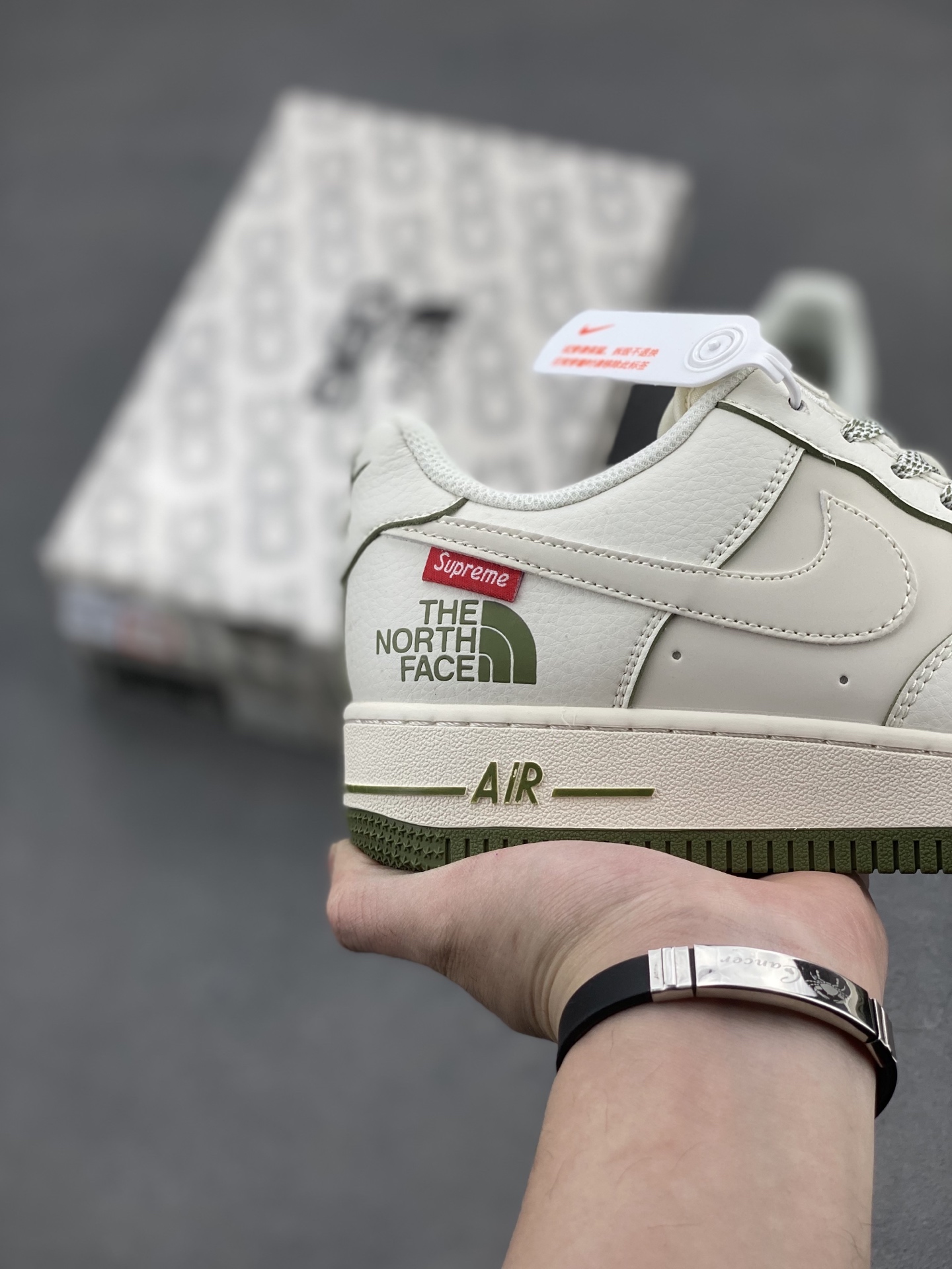 Nike Air Force 1 '07 Low Supreme The North Face - Limited Edition 6 i1741623243356 4015 0 4